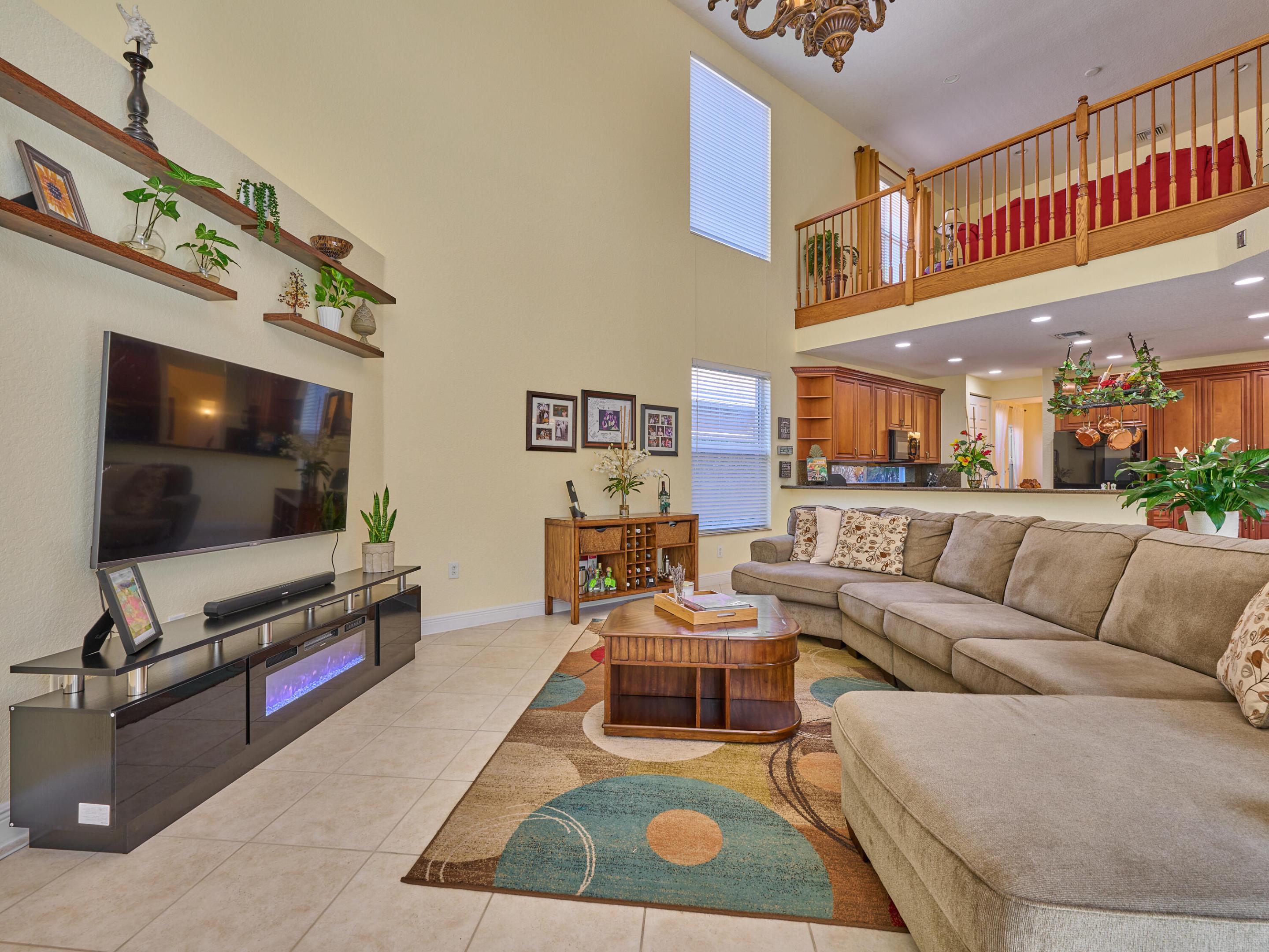 19243 S Creekshore Court