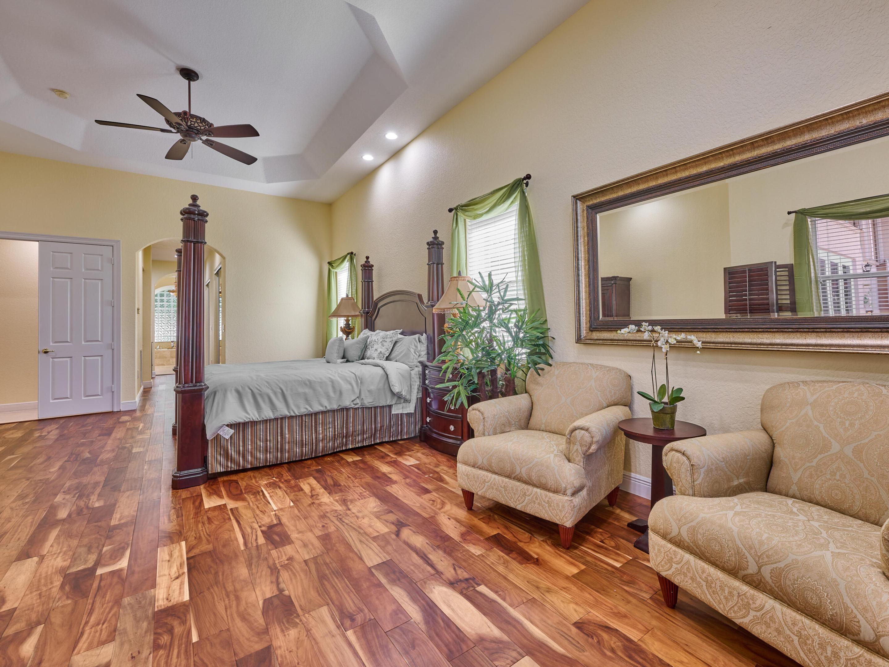 19243 S Creekshore Court
