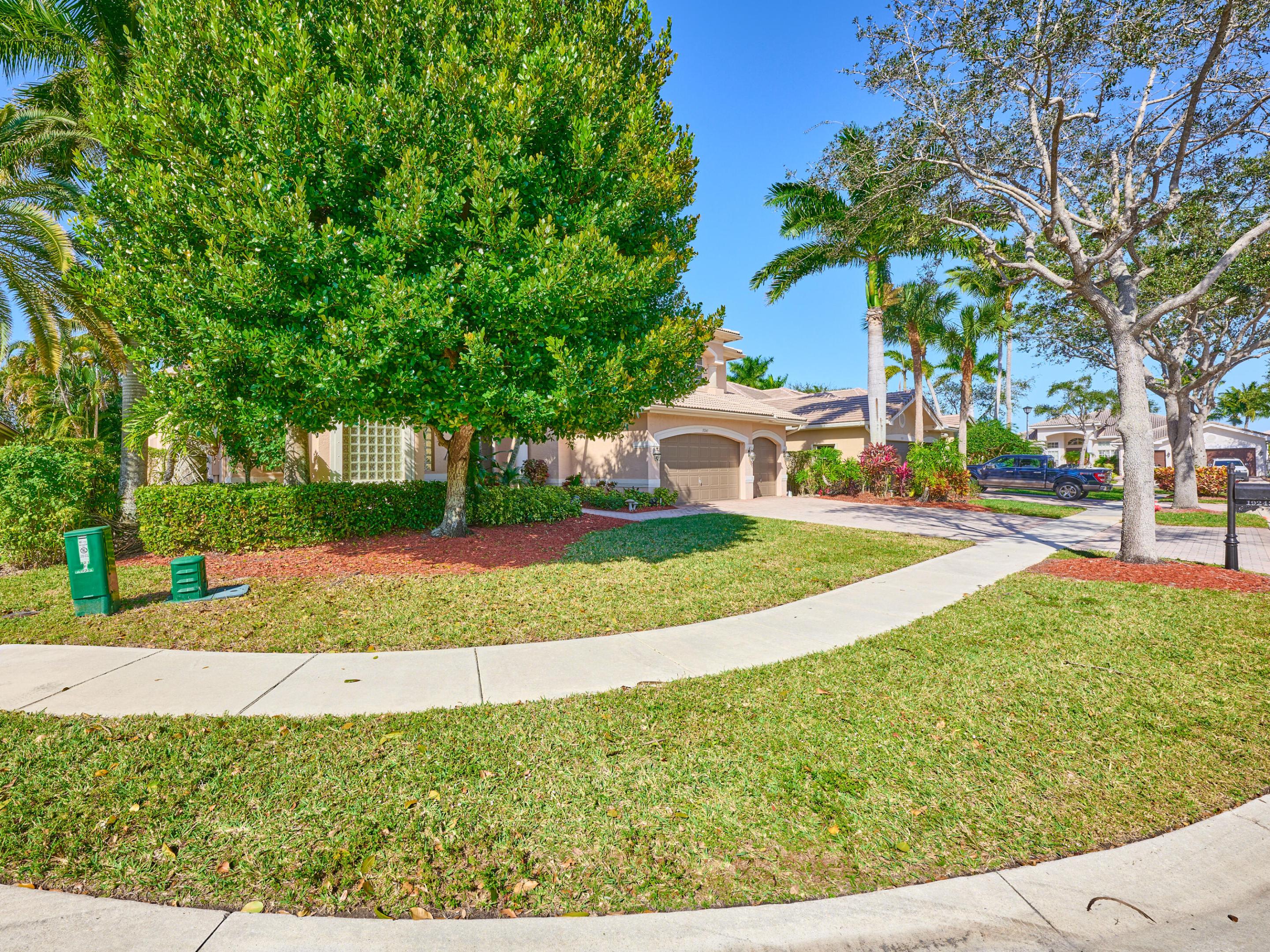 19243 S Creekshore Court