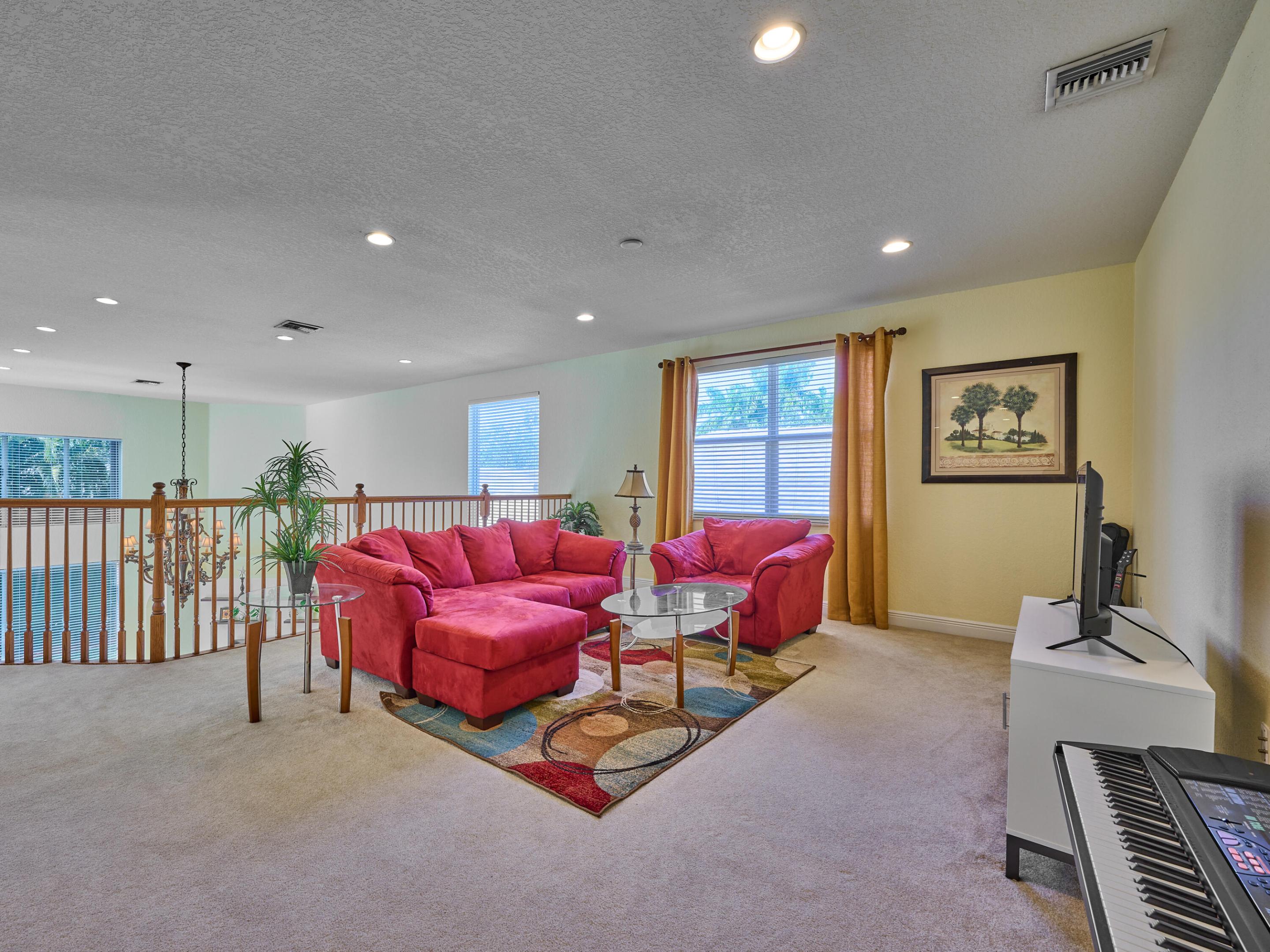 19243 S Creekshore Court