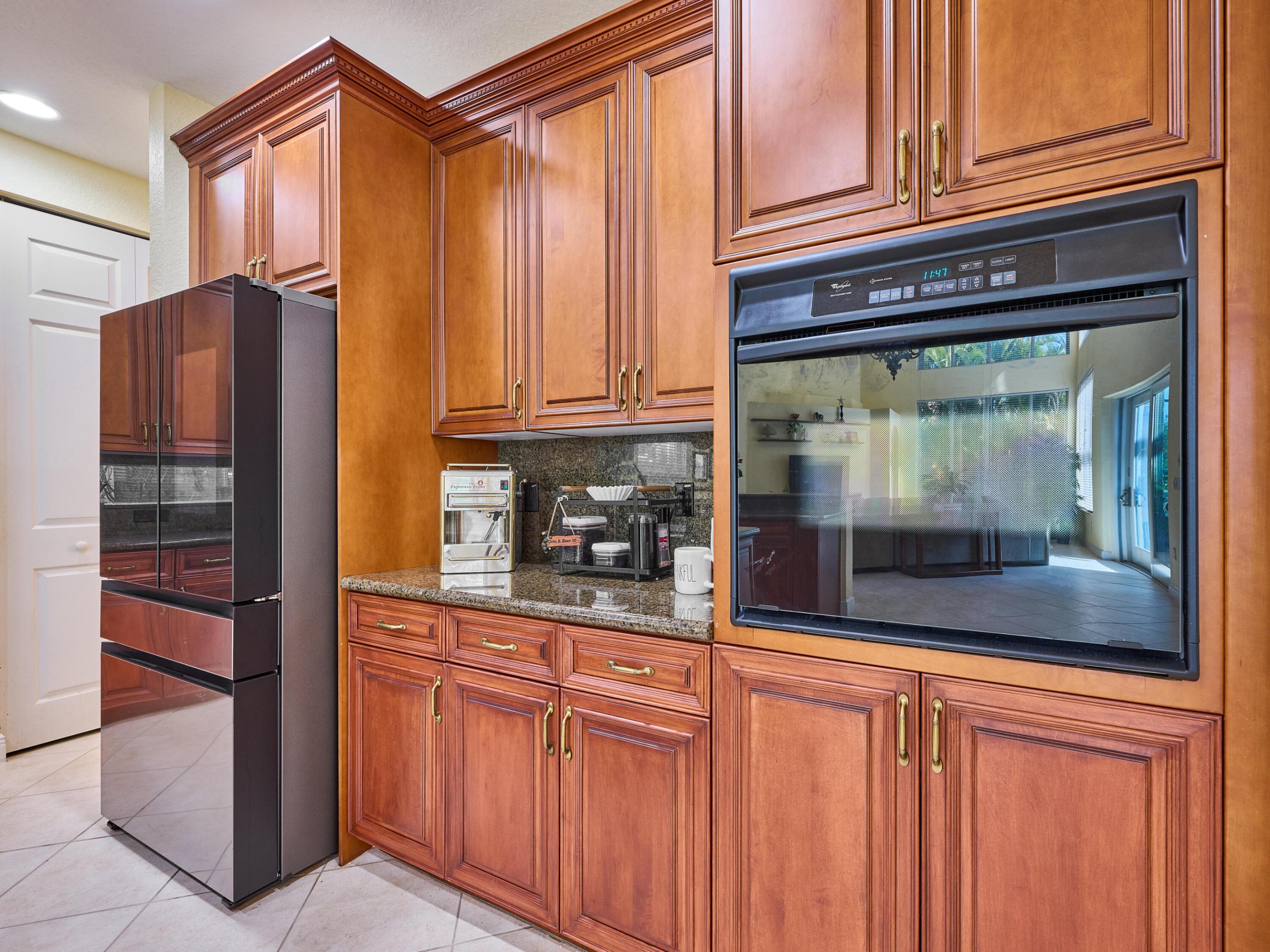 19243 S Creekshore Court