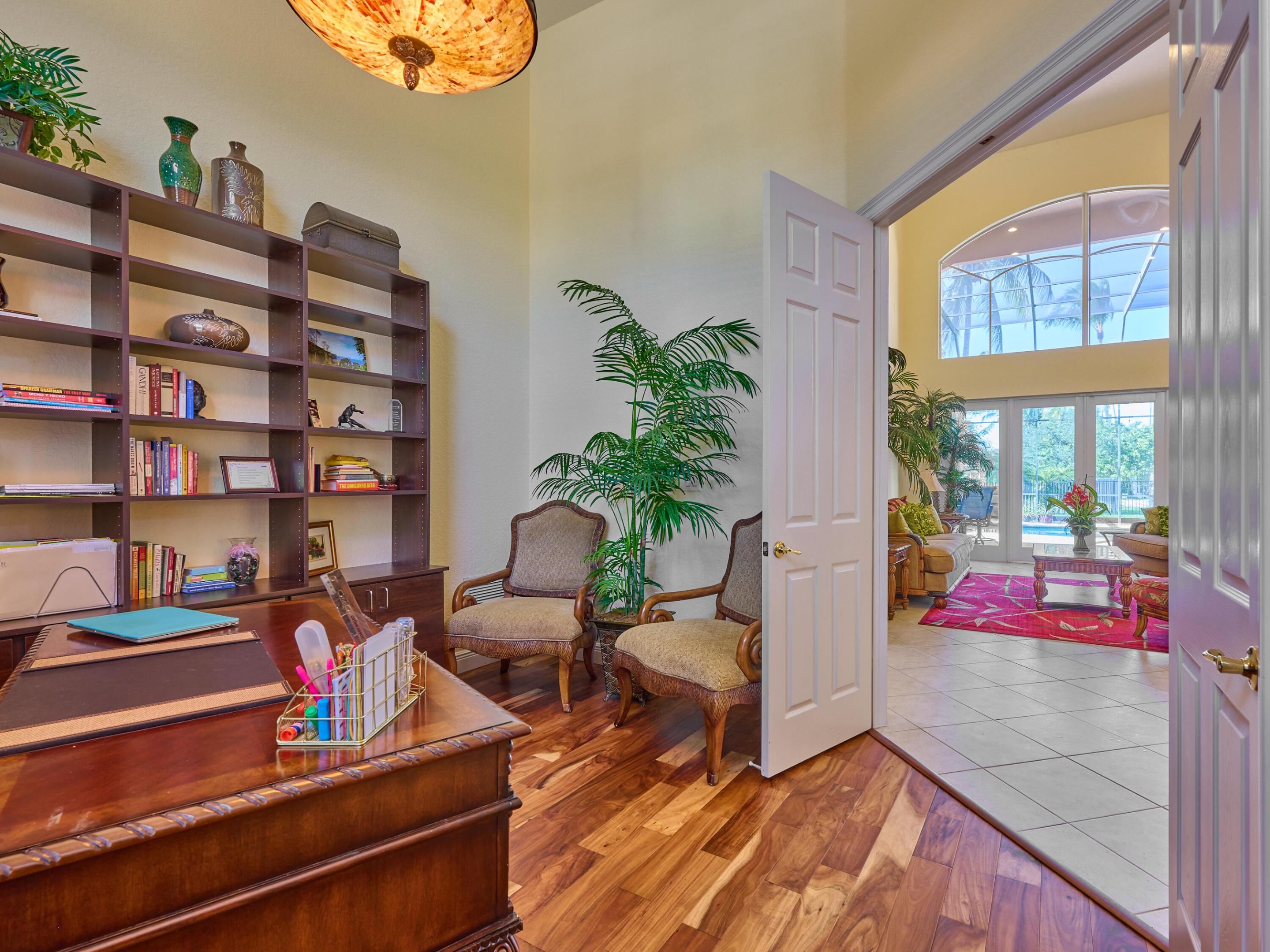 19243 S Creekshore Court