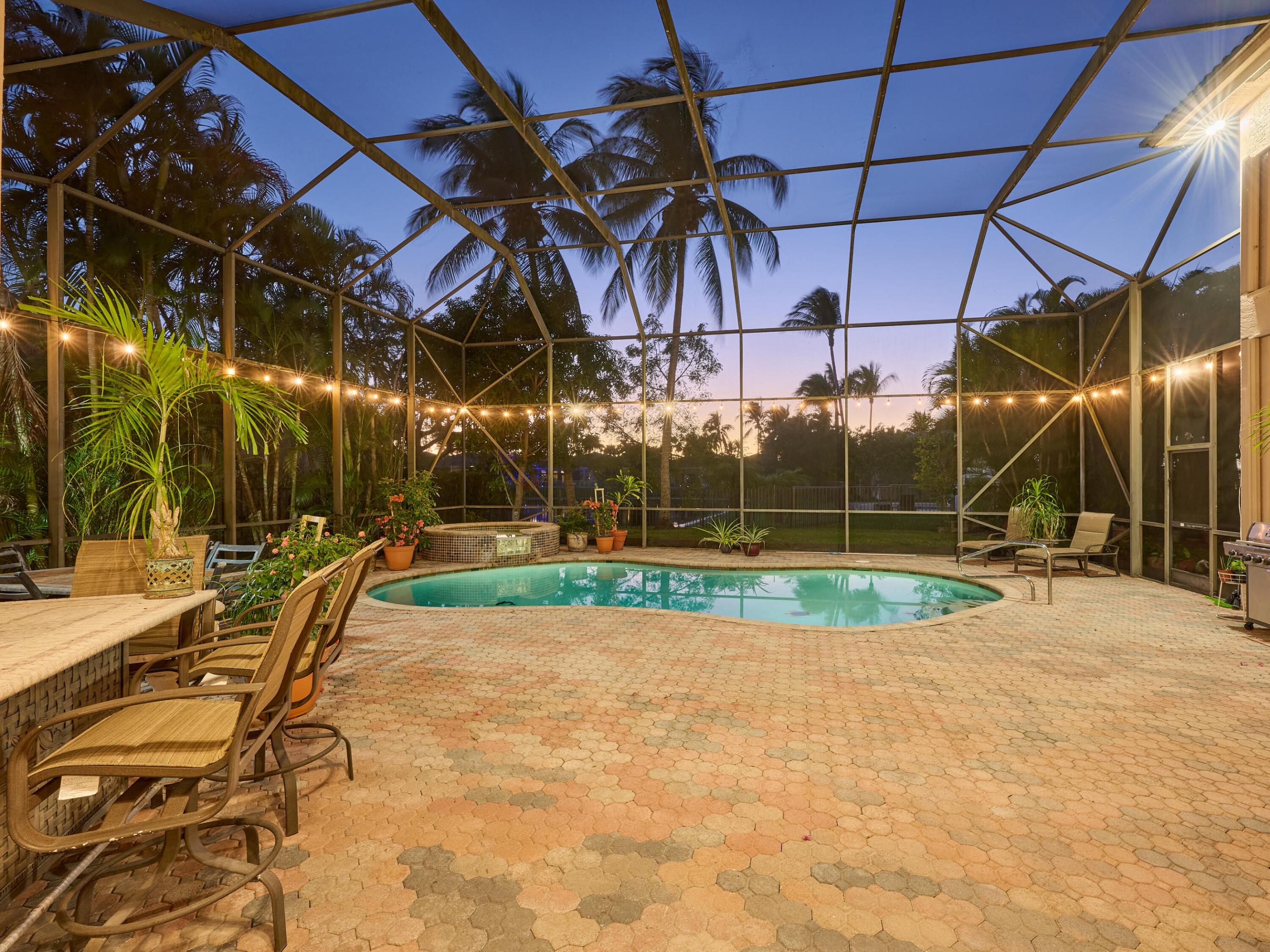 19243 S Creekshore Court