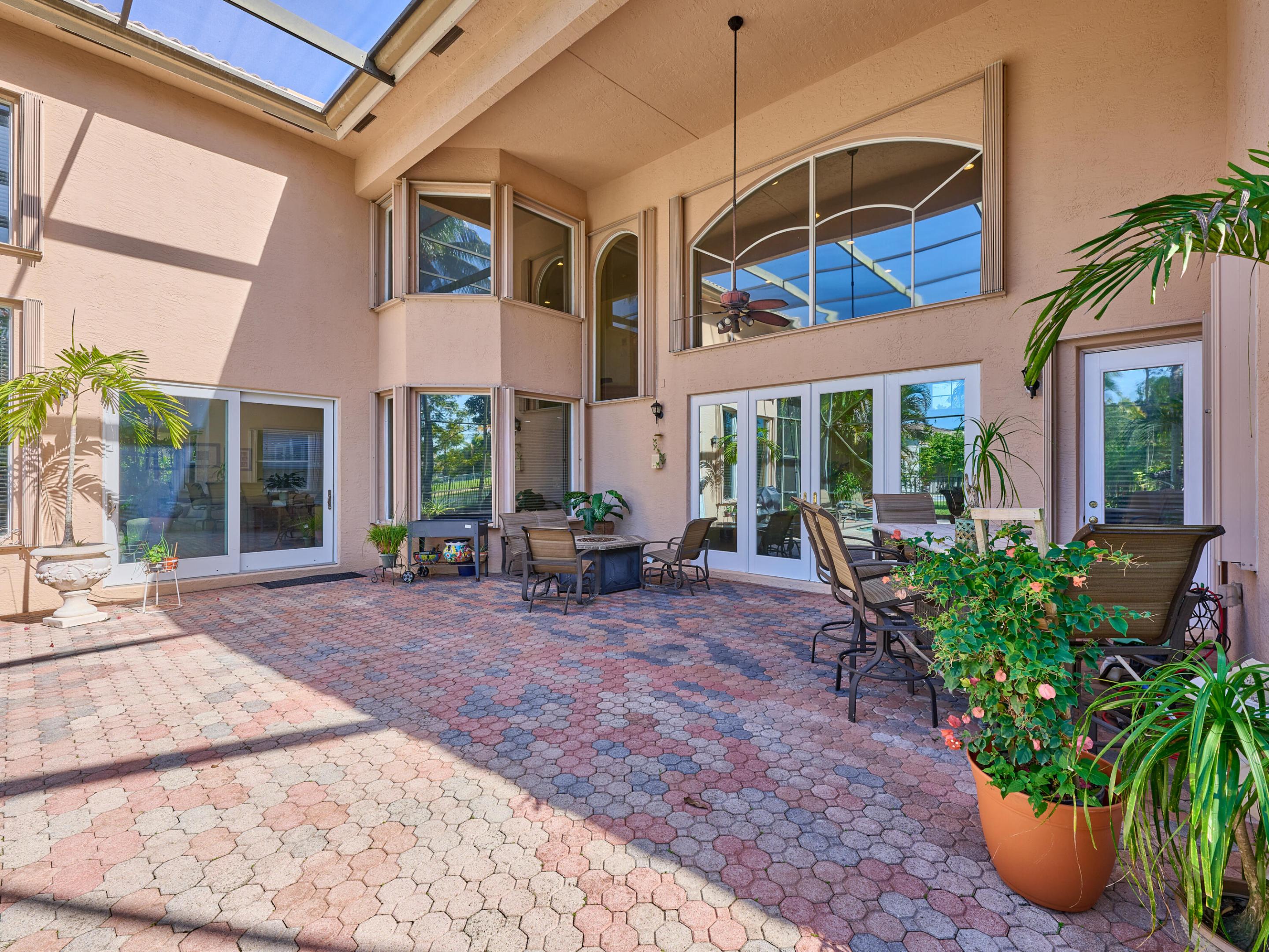 19243 S Creekshore Court