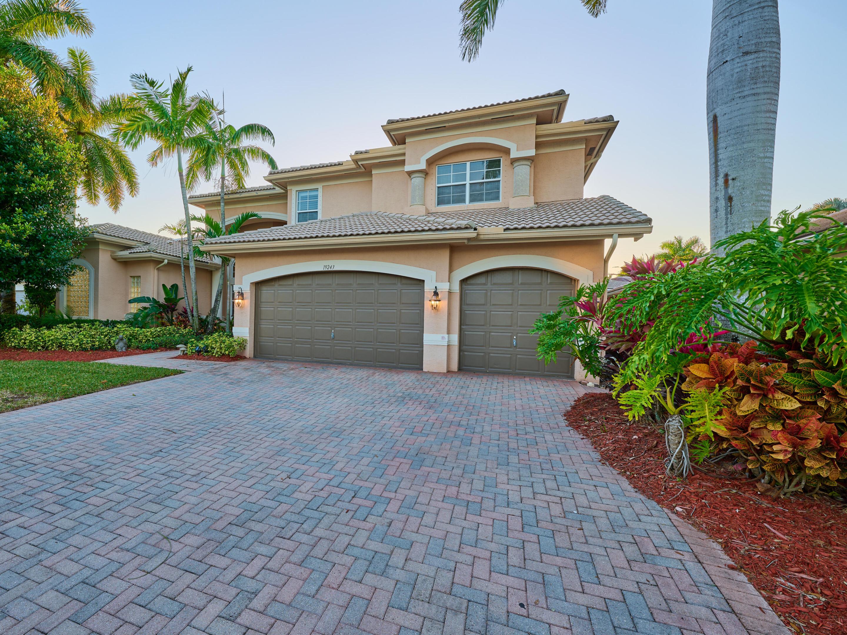 19243 S Creekshore Court