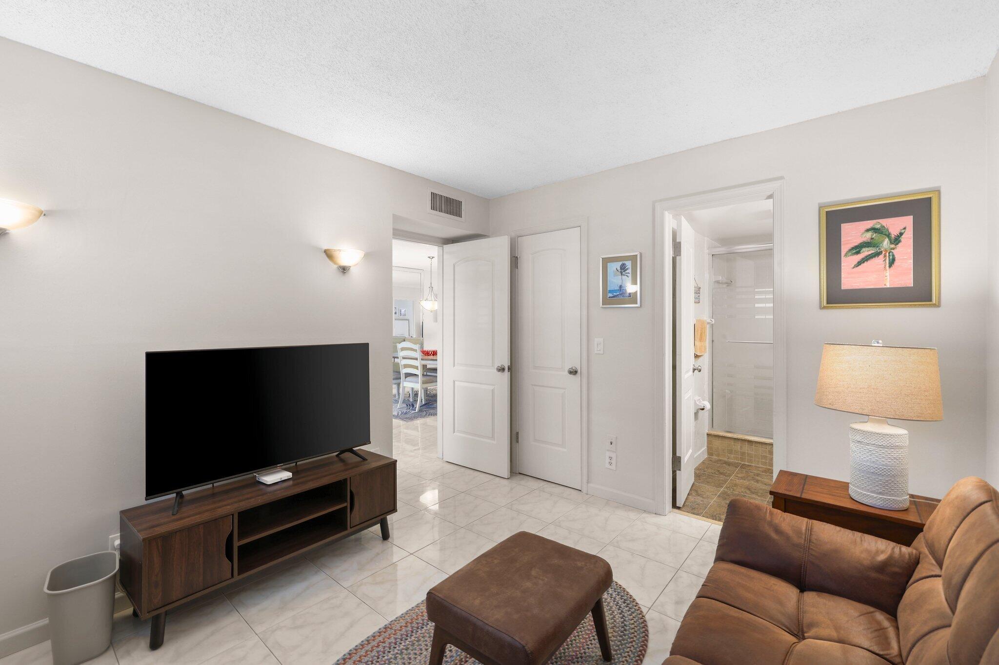 2008 S Federal Highway 108