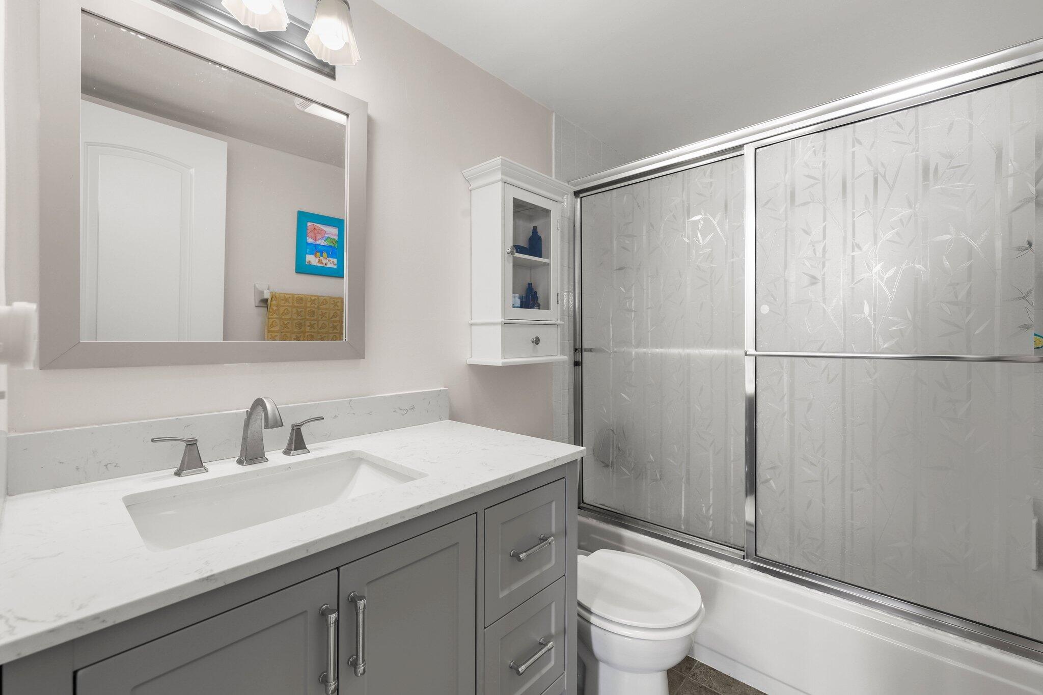 2008 S Federal Highway 108