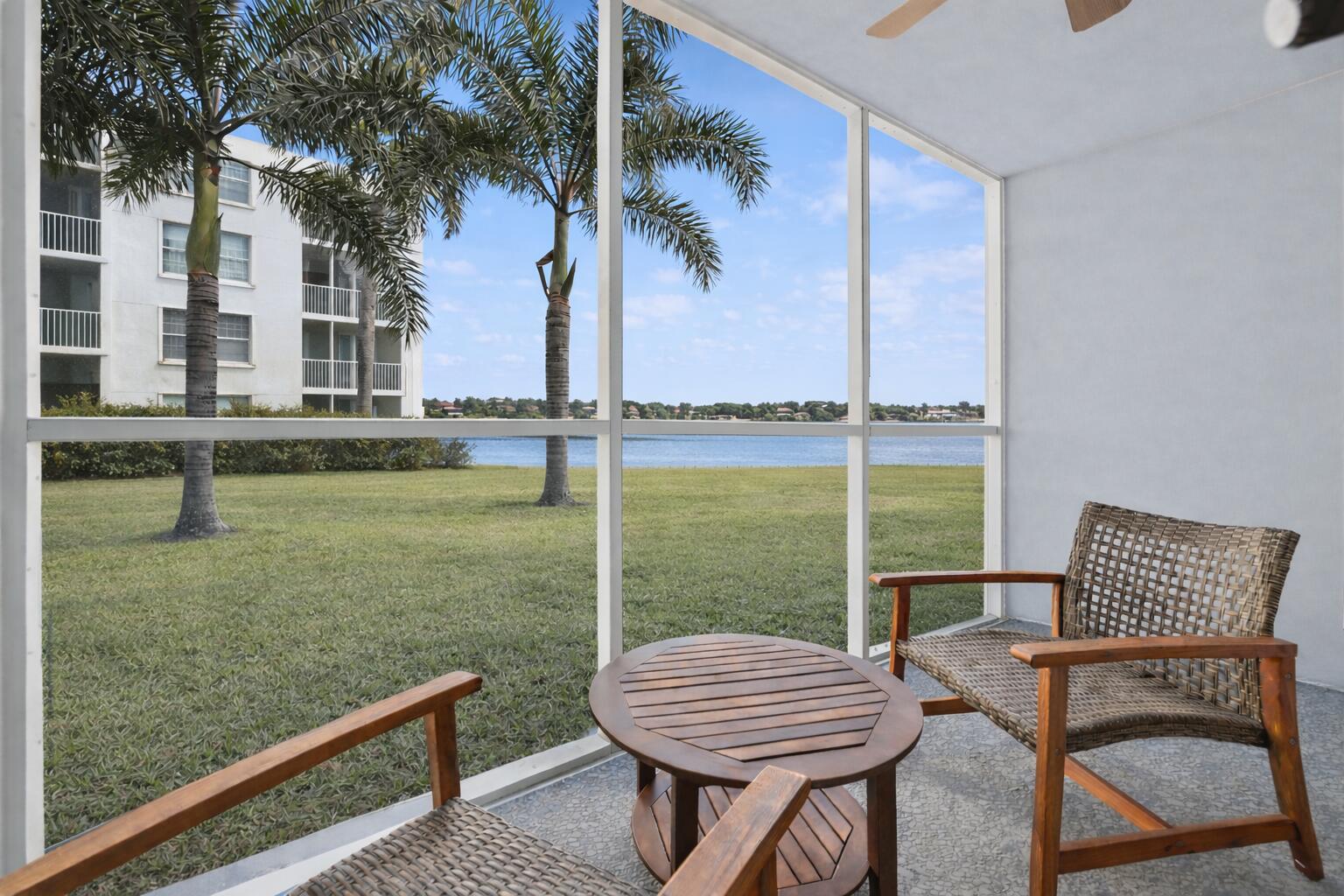 2008 S Federal Highway 108