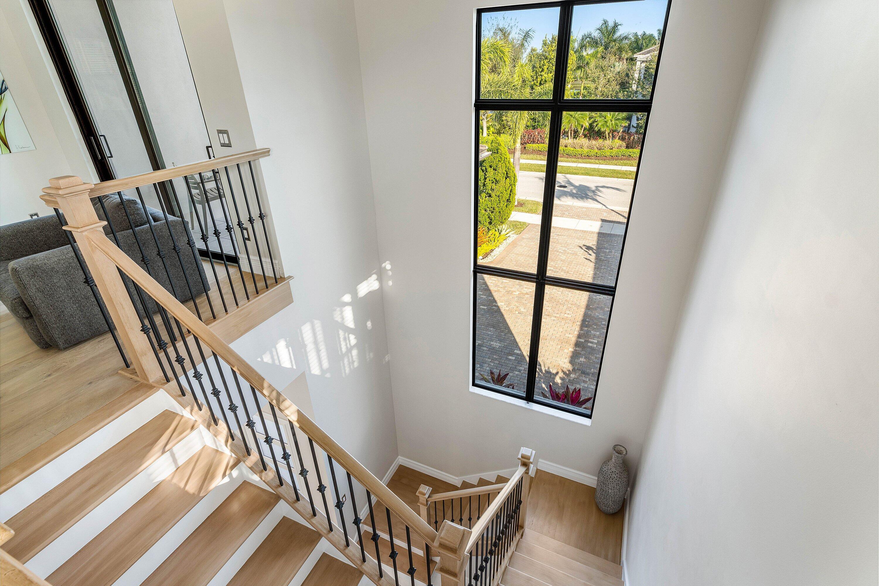 17317 Santaluce Manor