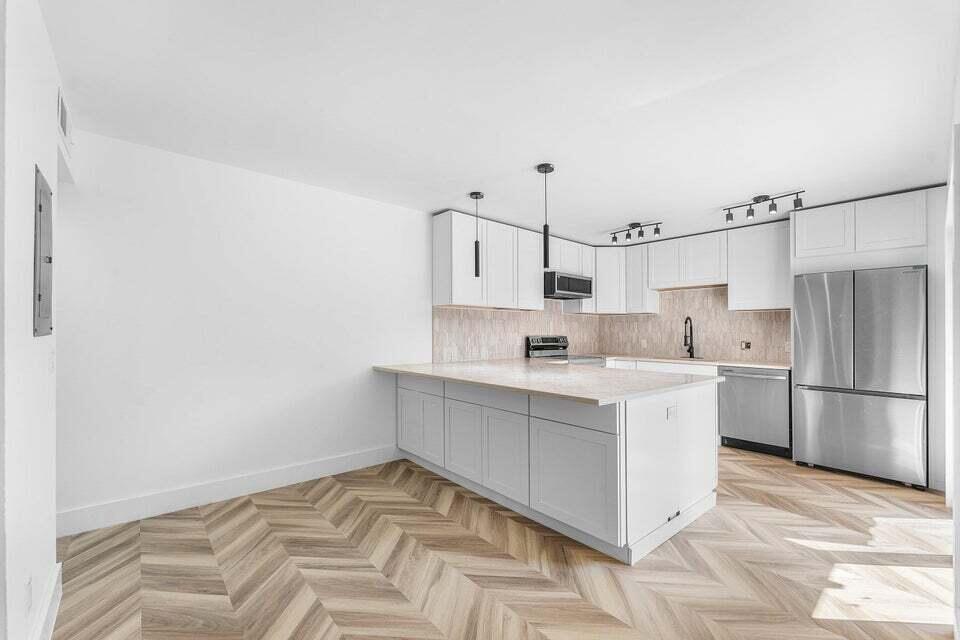 3007 San Clara Drive 5-B