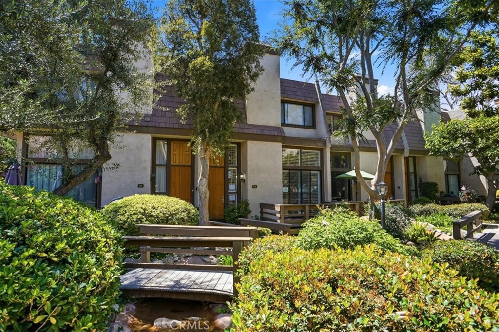 9000 Vanalden Northridge Ca Us 91324 Sr26157724