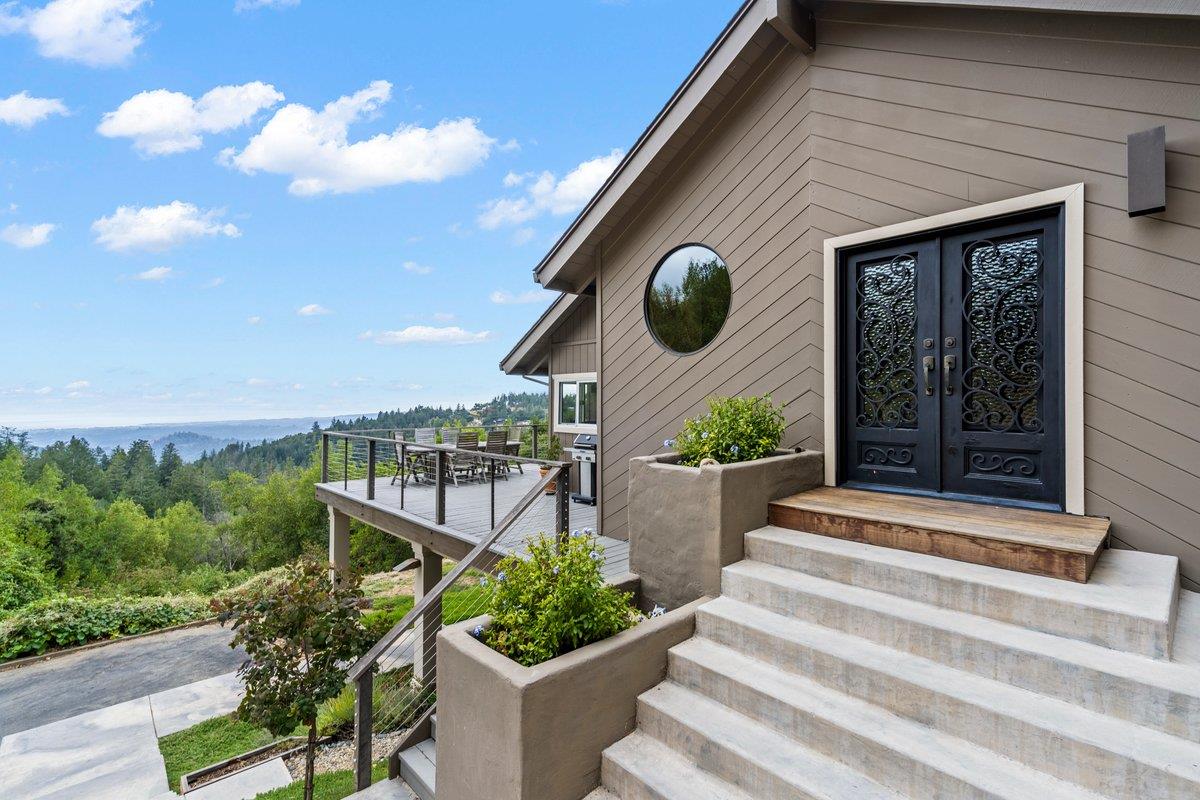 26181 Loma Prieta Way