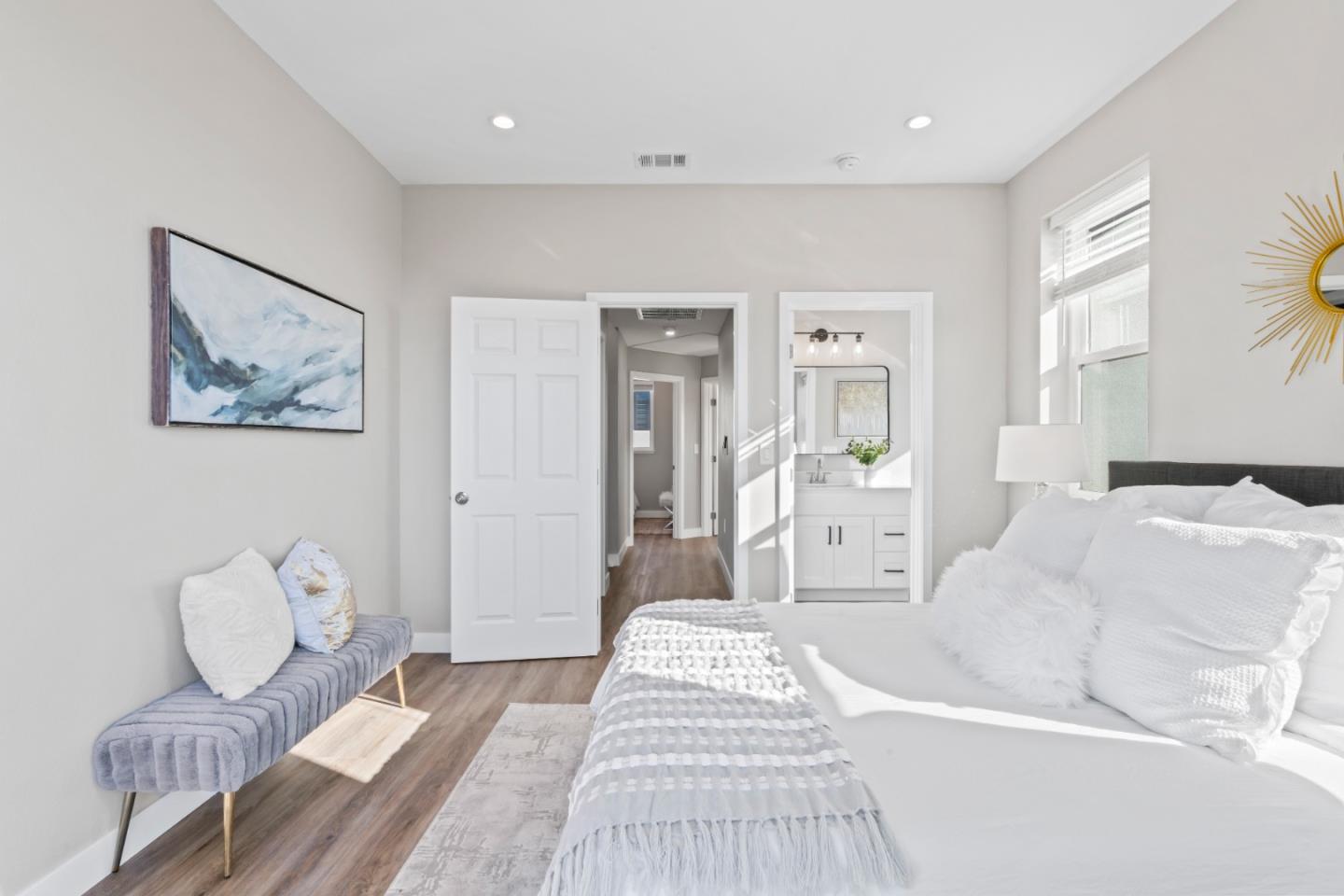 645 Baden Avenue 6