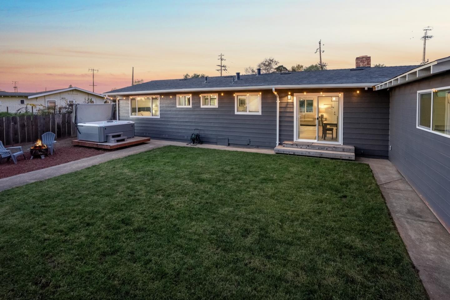 895 Green Valley Road