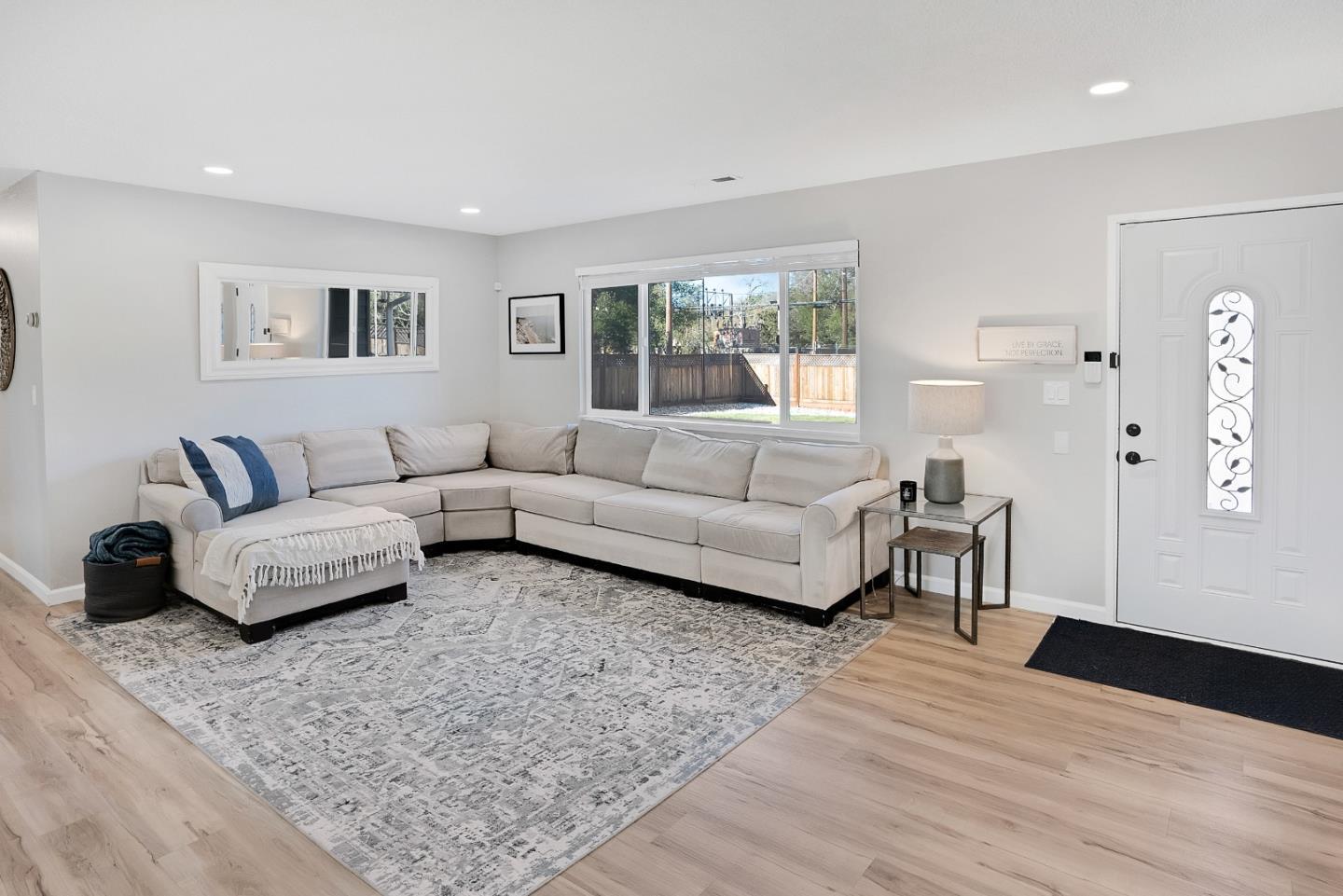 895 Green Valley Road