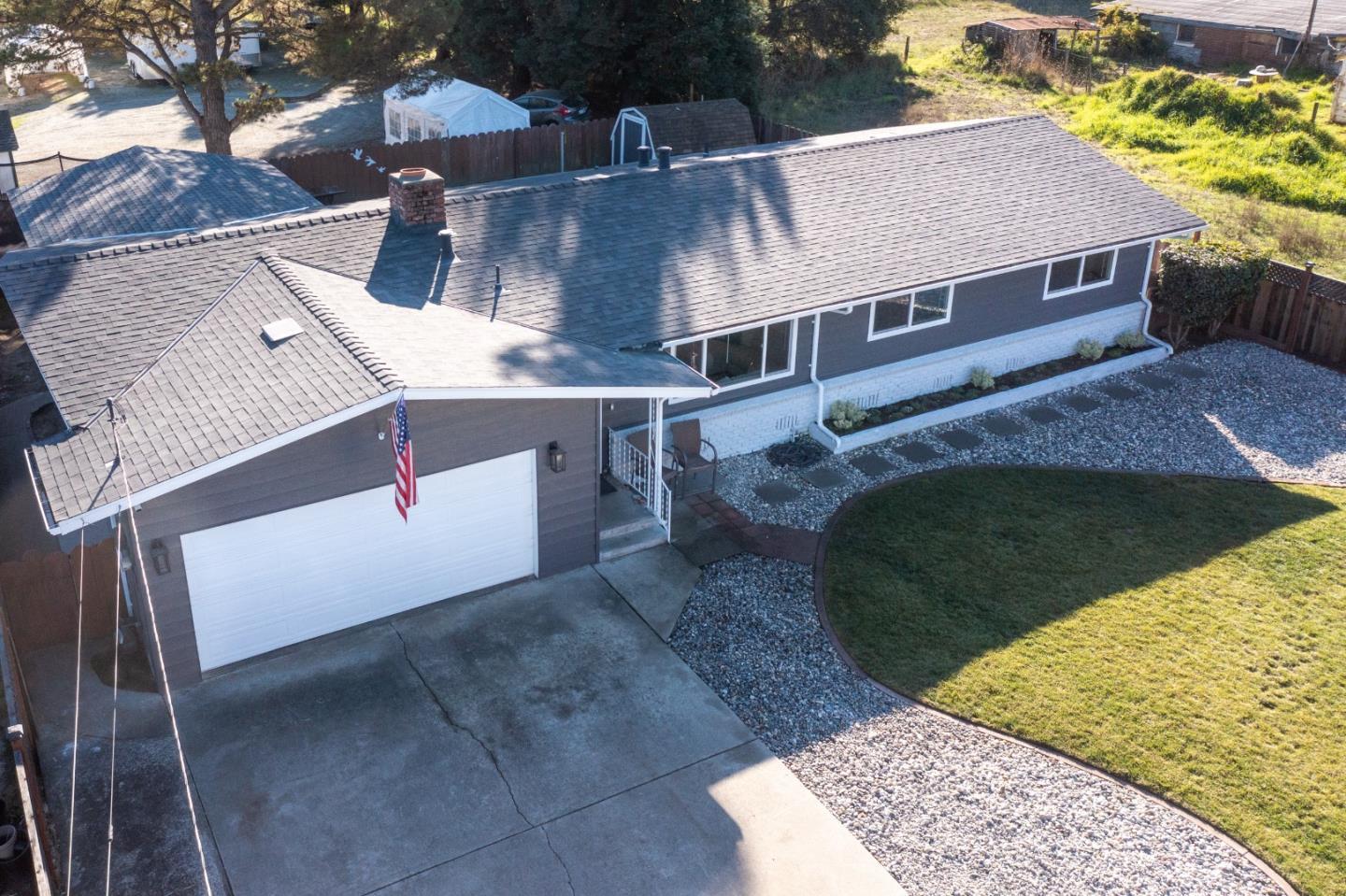 895 Green Valley Road