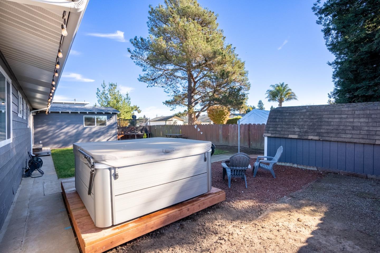 895 Green Valley Road