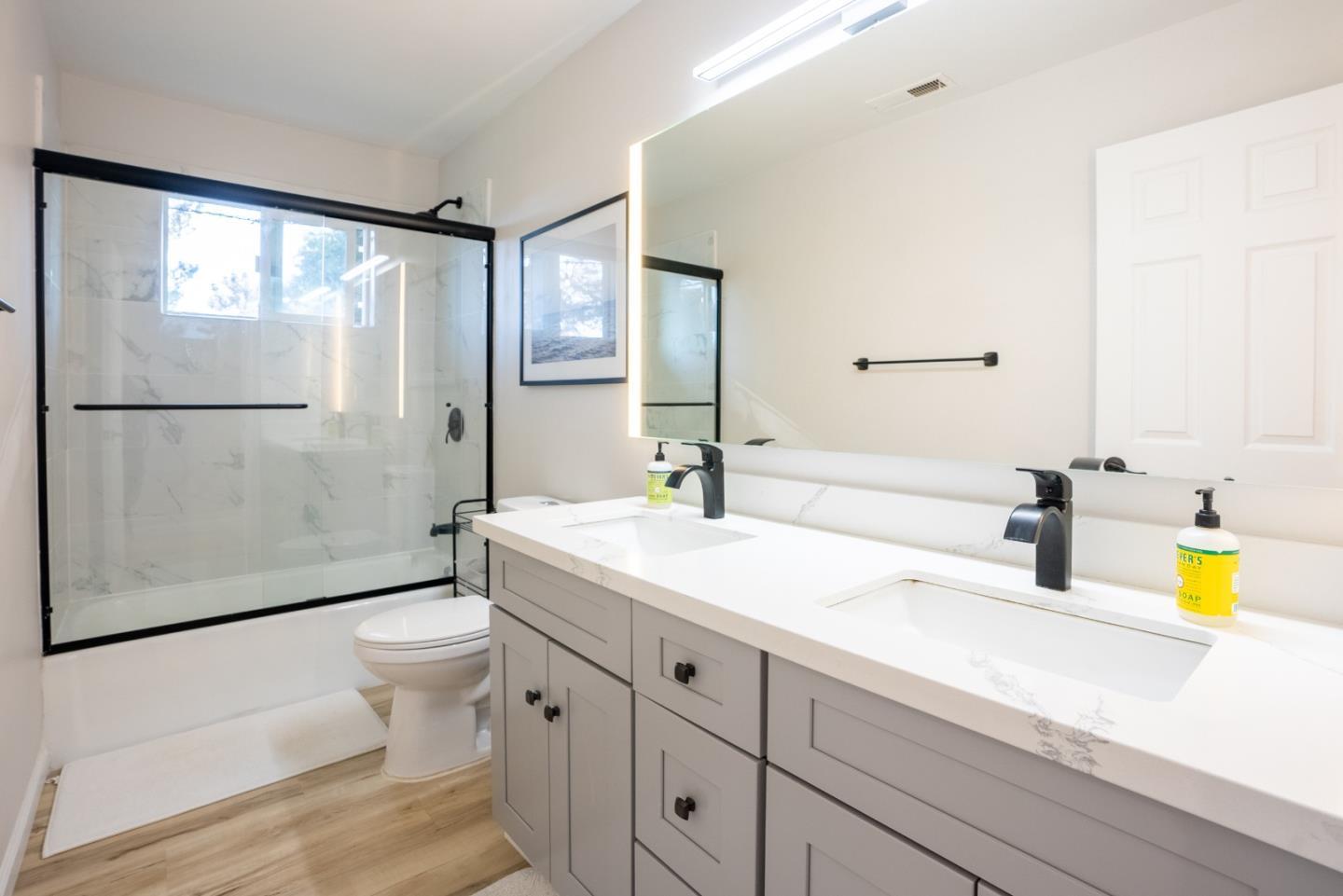 895 Green Valley Road