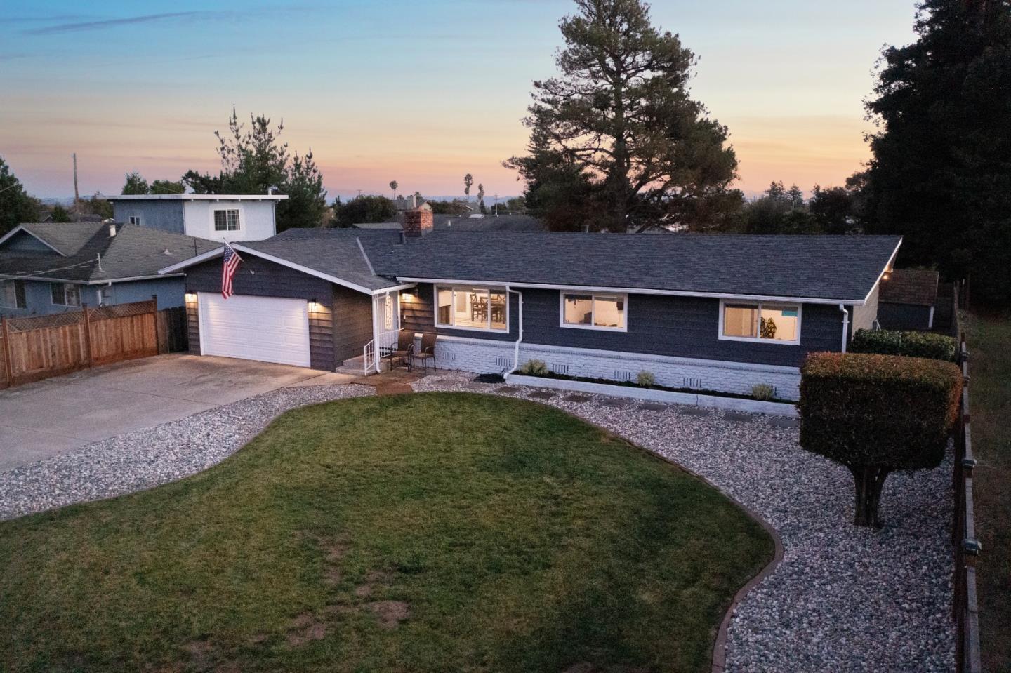 895 Green Valley Road