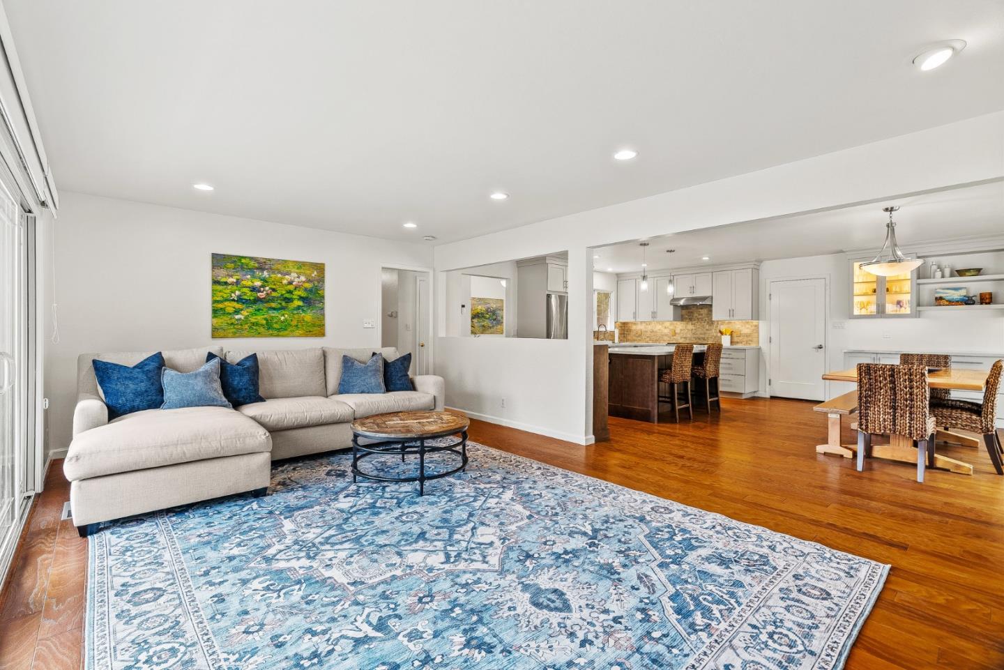 112 Hilltop Way