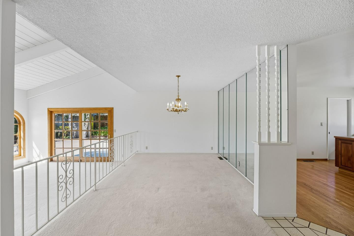 213 Waugh Avenue