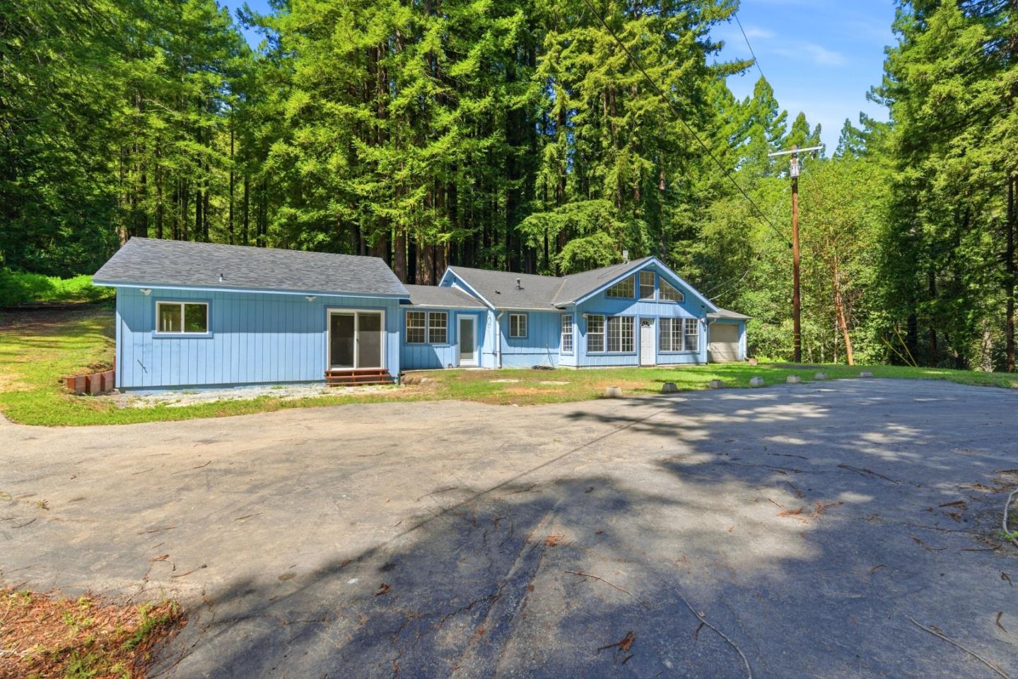 1460 Tucker RD