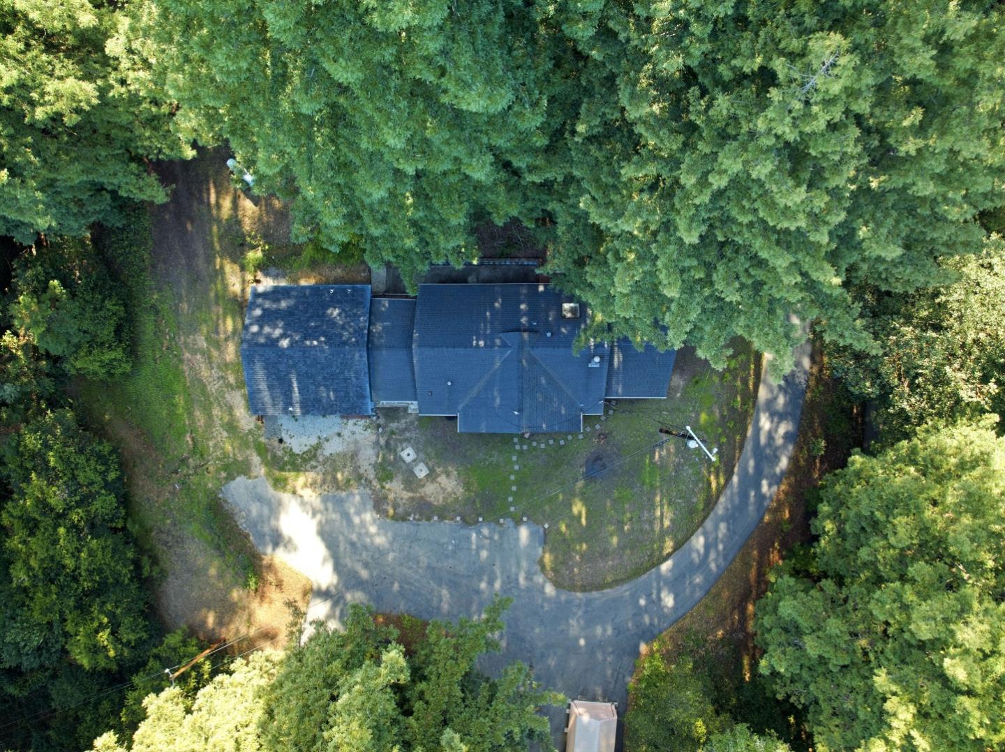 1460 Tucker RD
