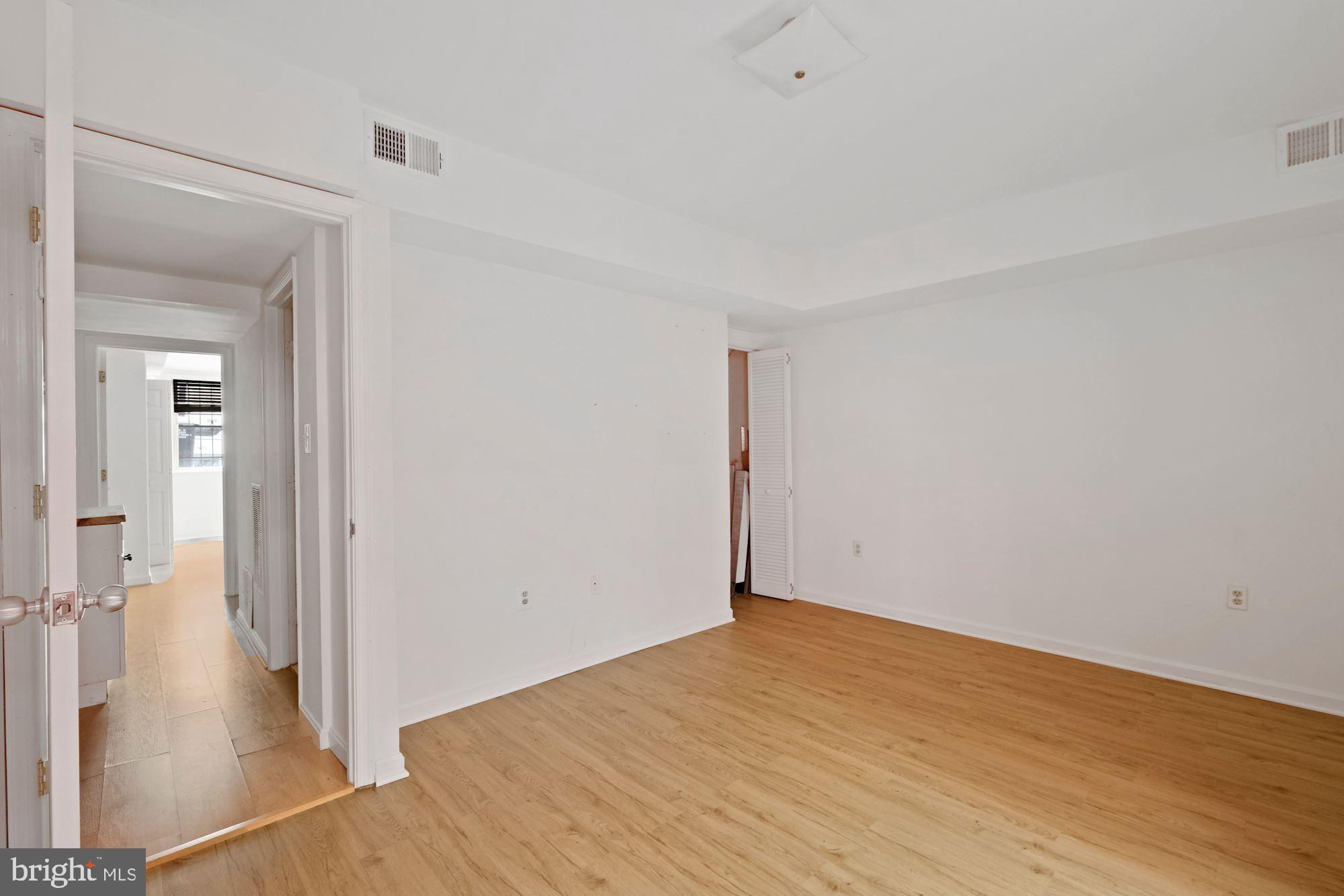 1134 10TH STREET NW
