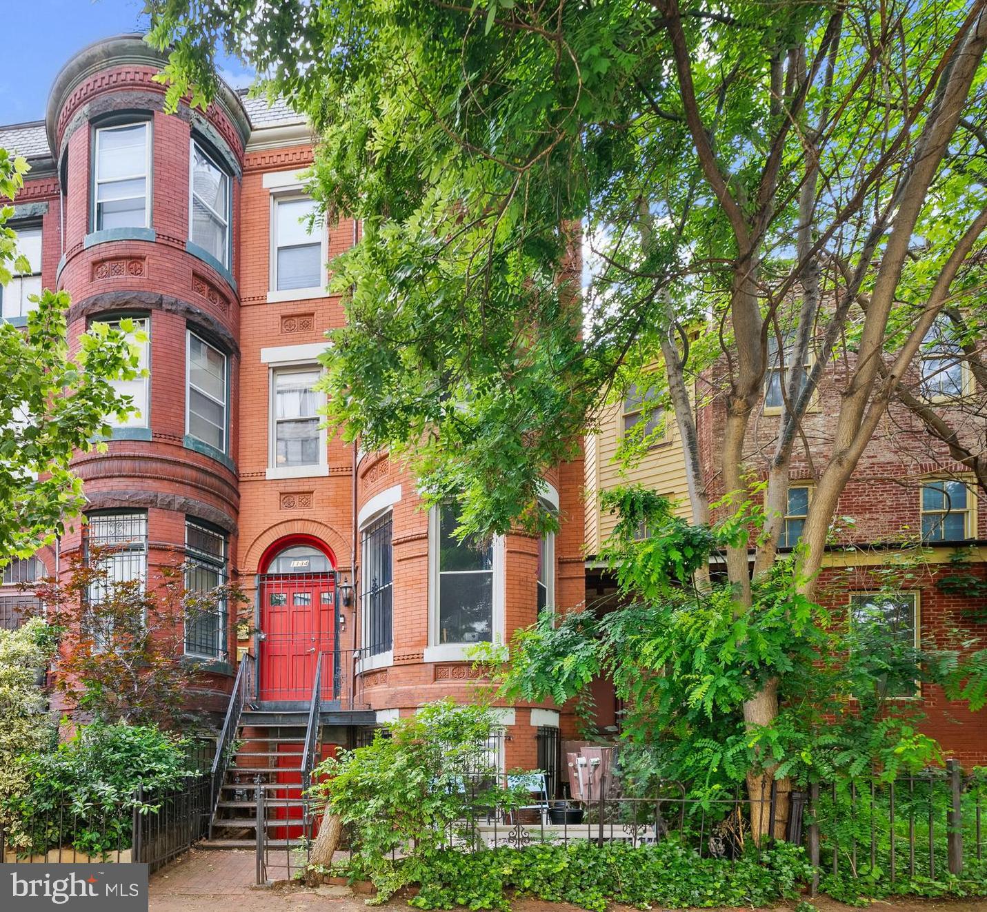1134 10TH STREET NW