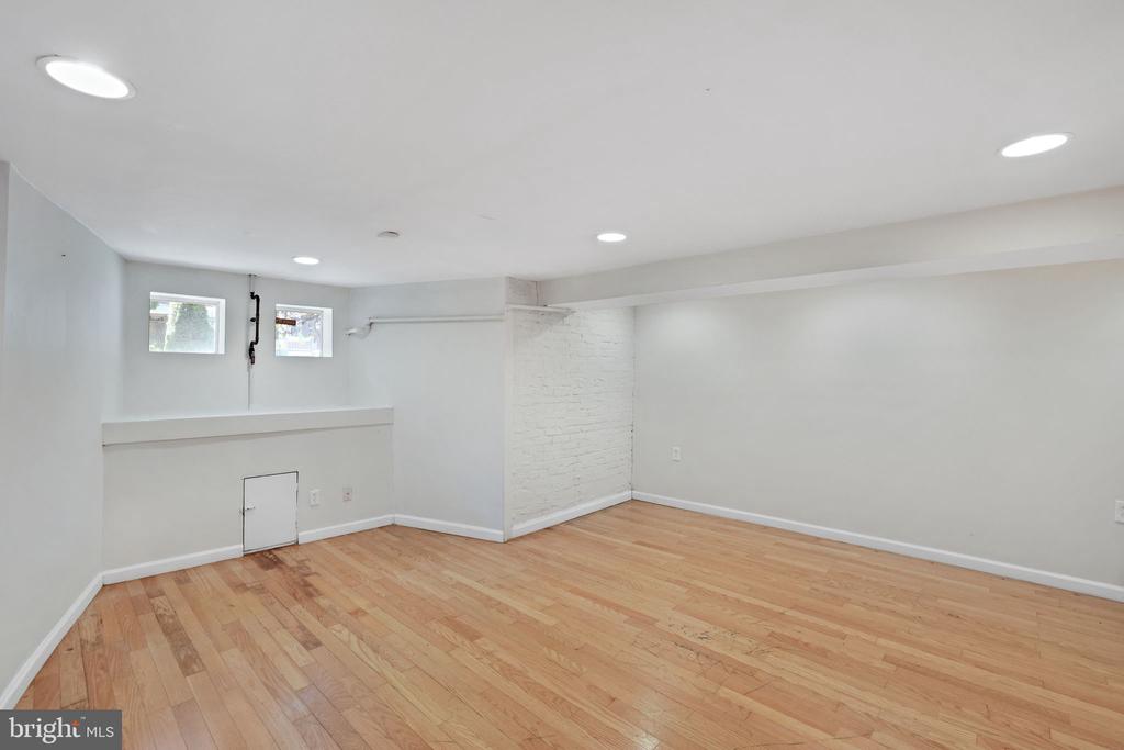 1223 EUCLID STREET NW
