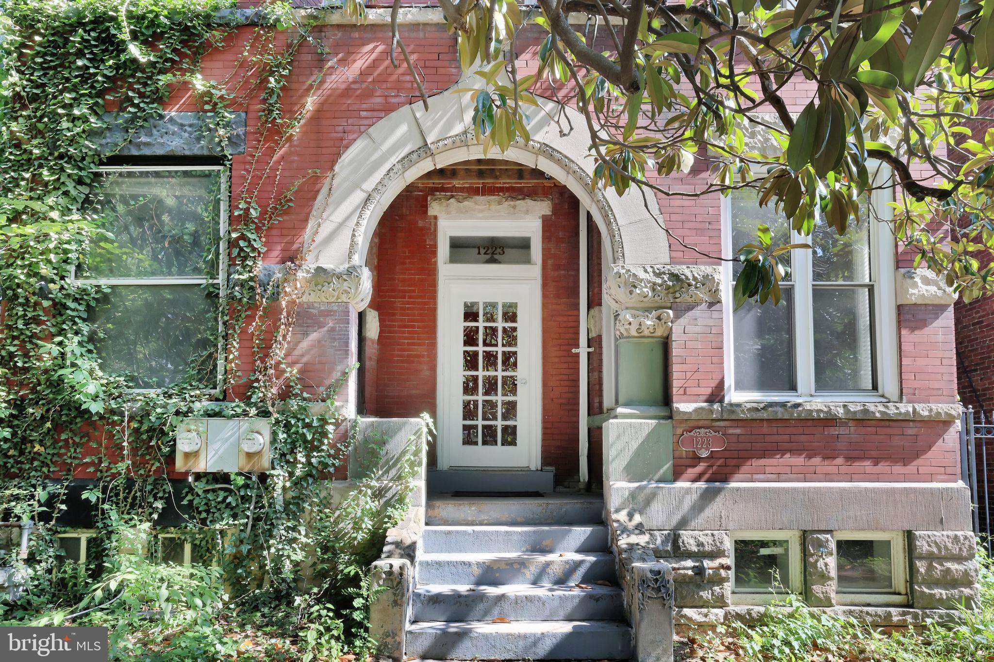 1223 EUCLID STREET NW
