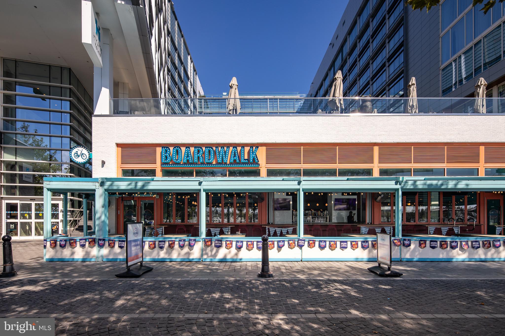 525 WATER STREET SW 404