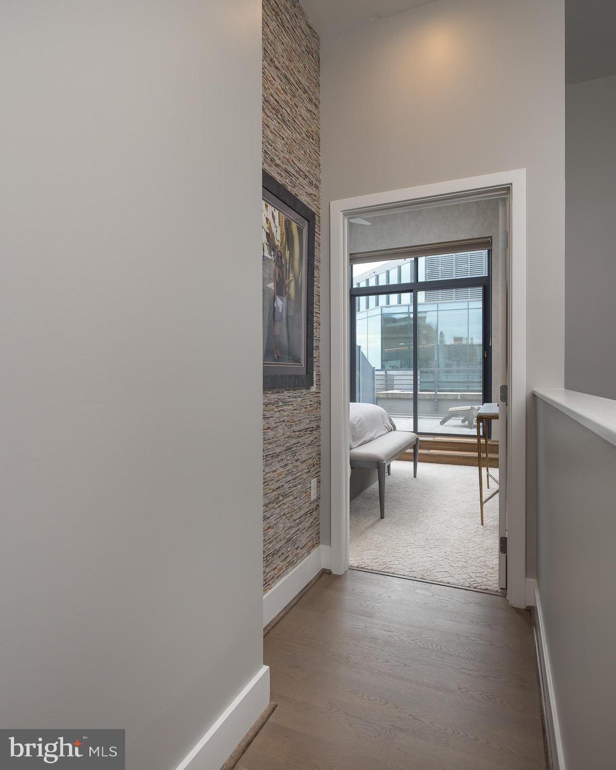 525 WATER STREET SW 404