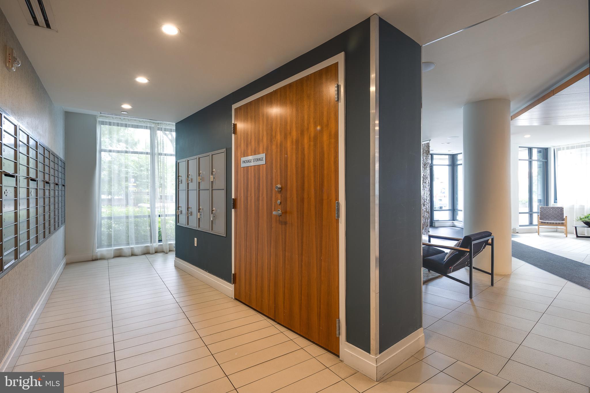 525 WATER STREET SW 404
