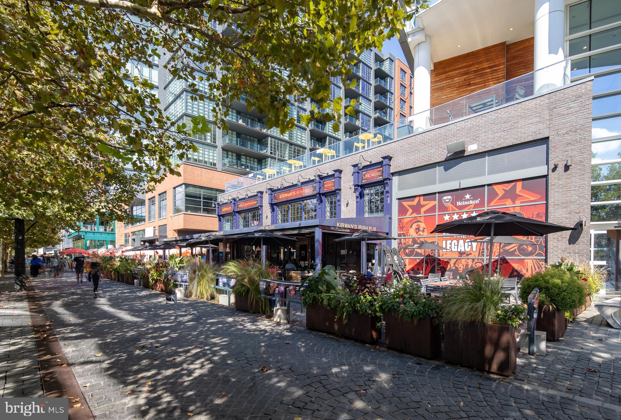 525 WATER STREET SW 404