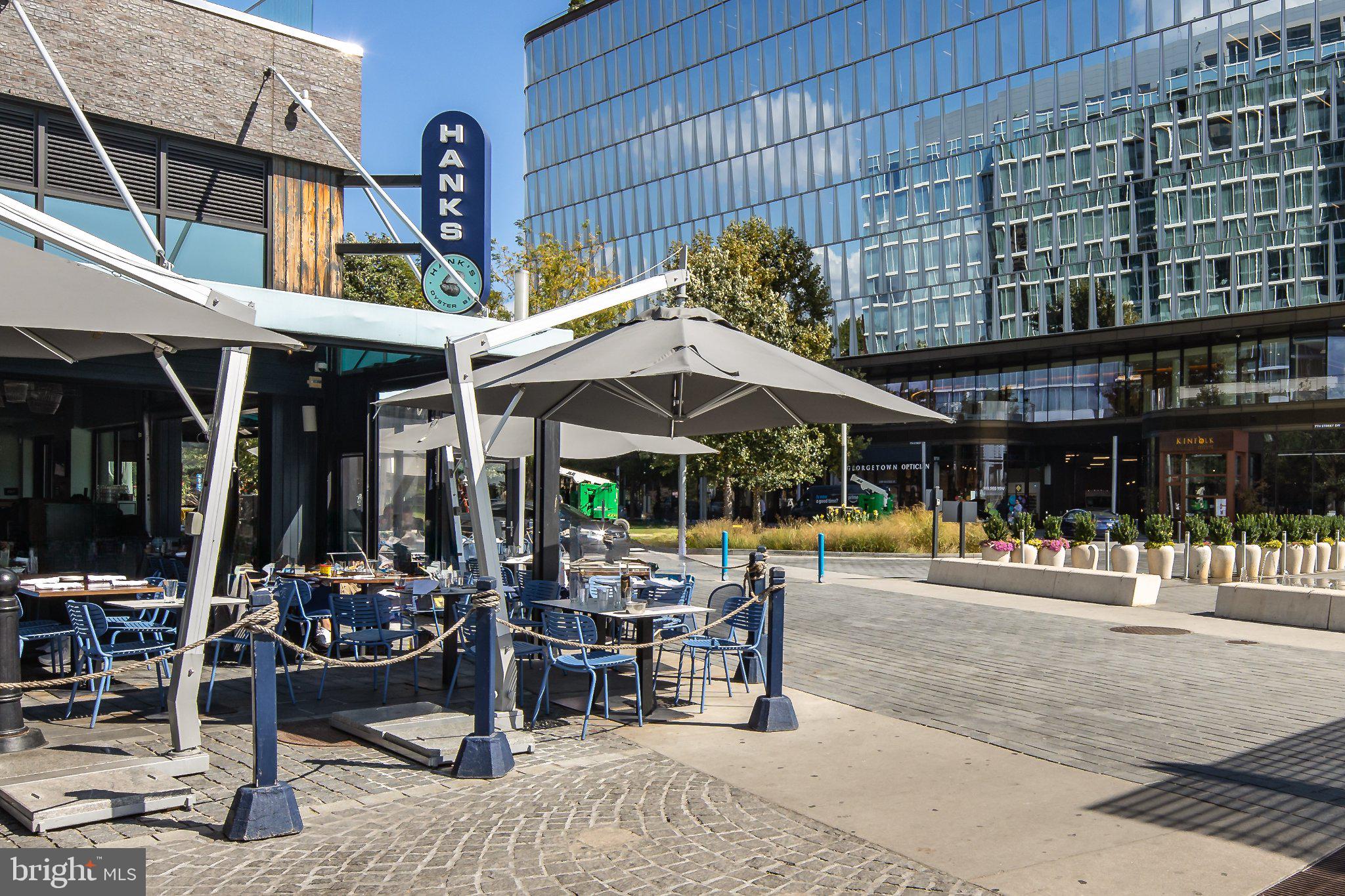 525 SW WATER STREET SW 404