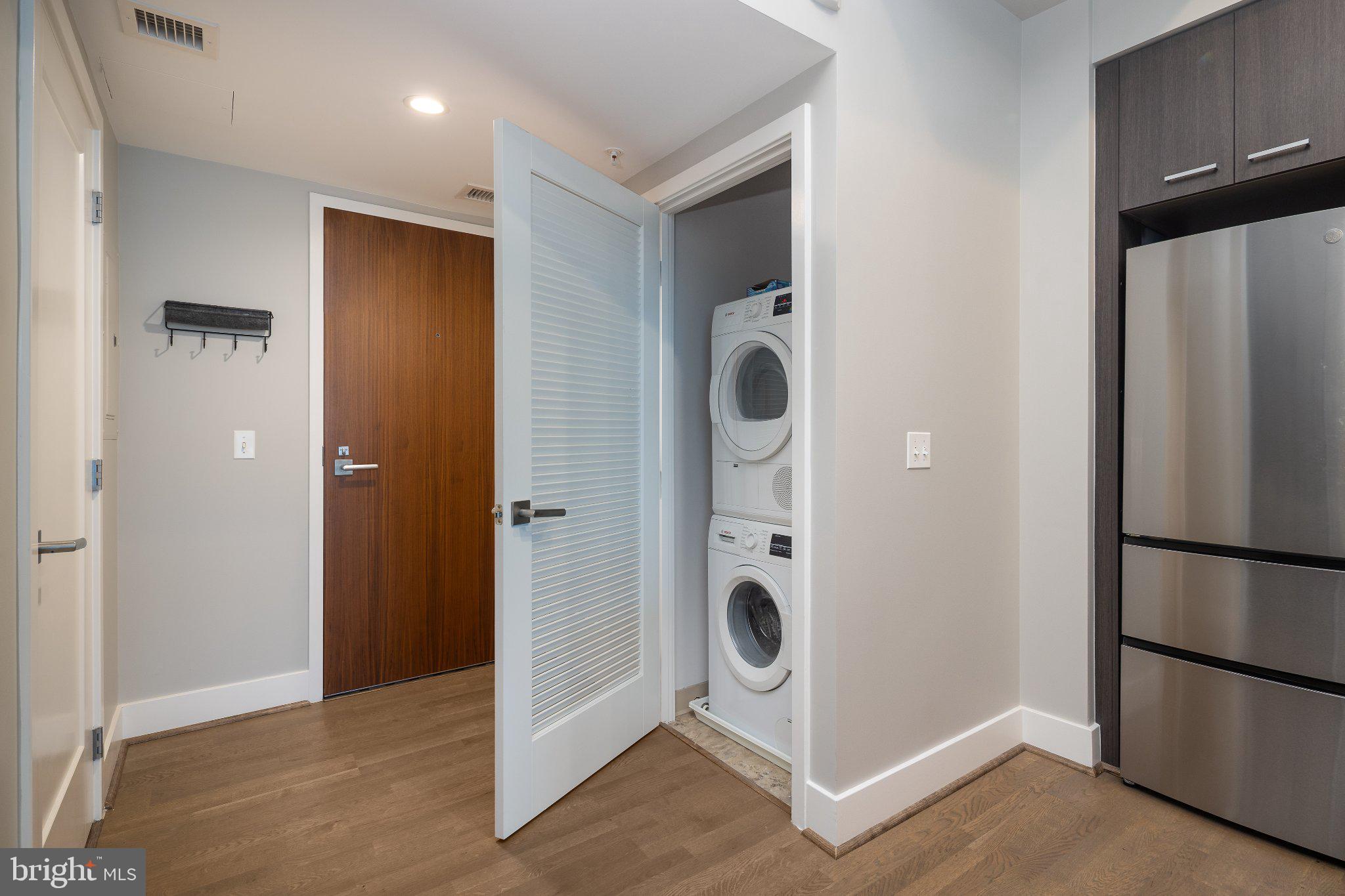 525 SW WATER STREET SW 404