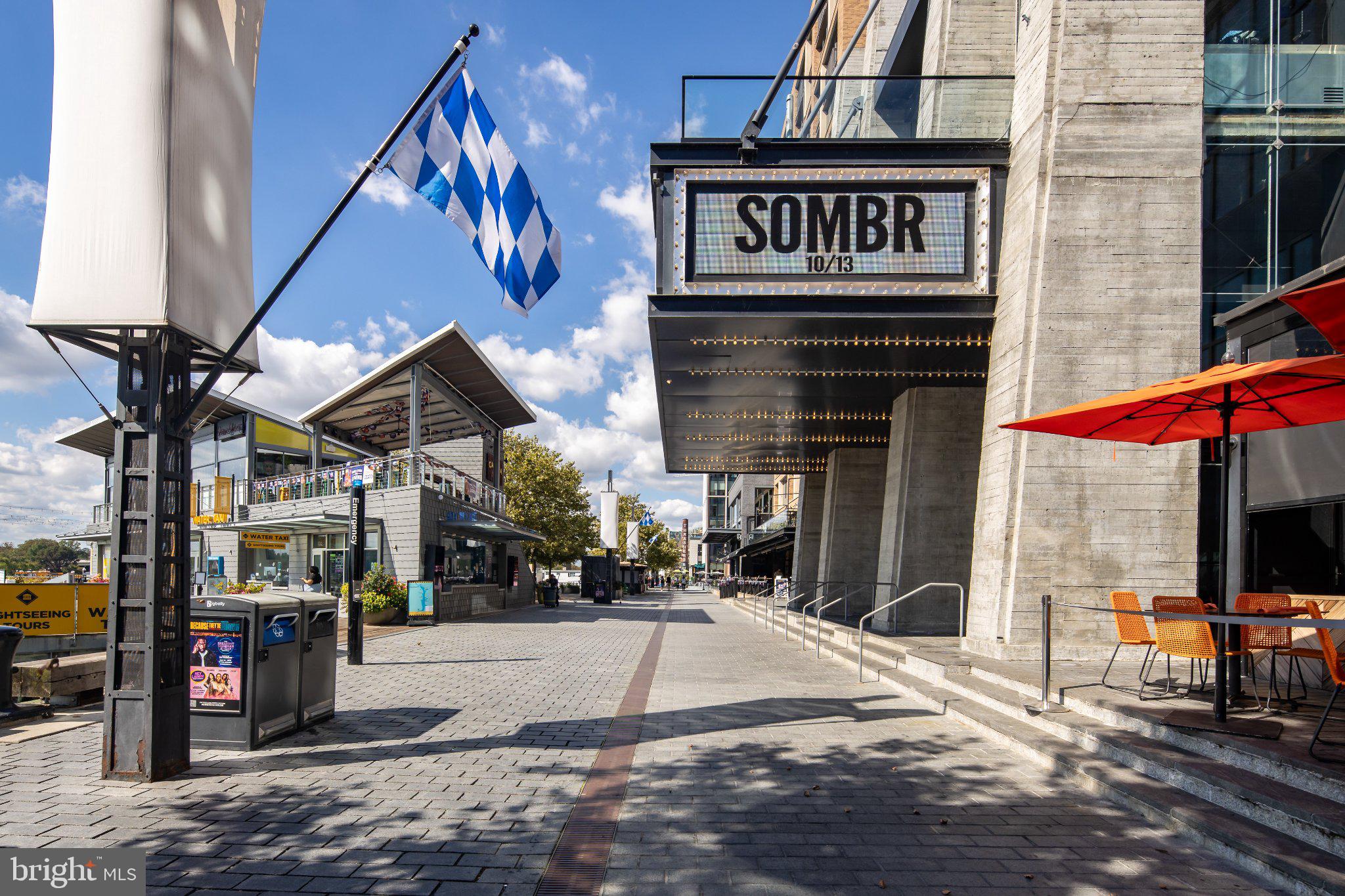 525 SW WATER STREET SW 404