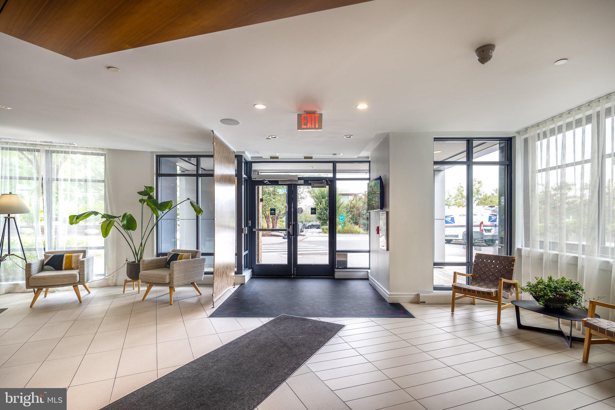 525 SW WATER STREET SW 404