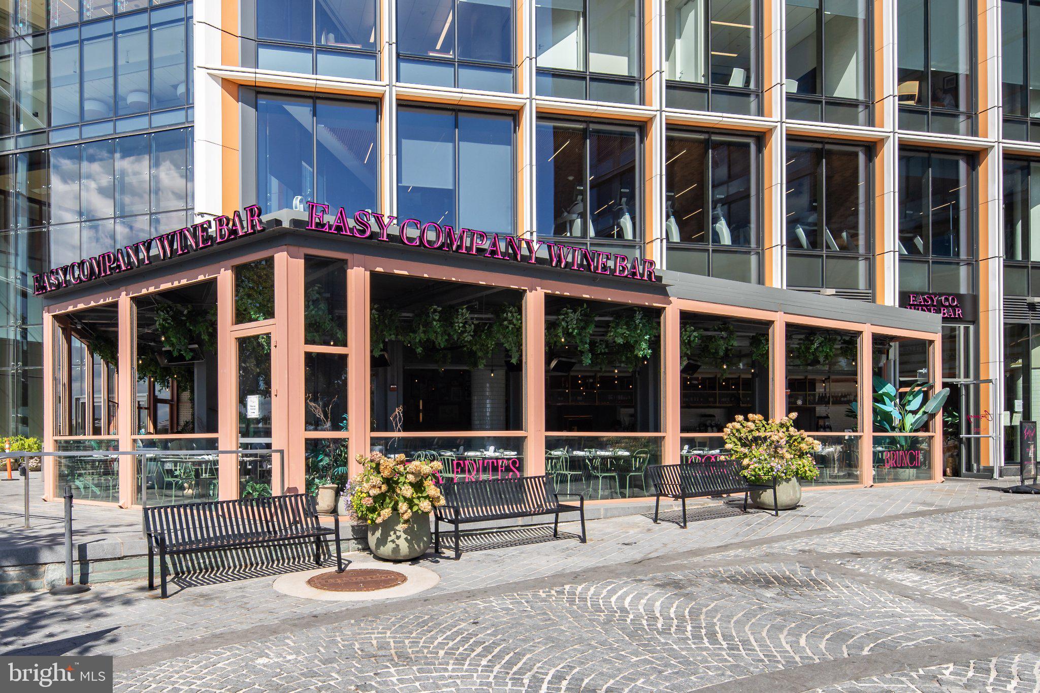 525 SW WATER STREET SW 404