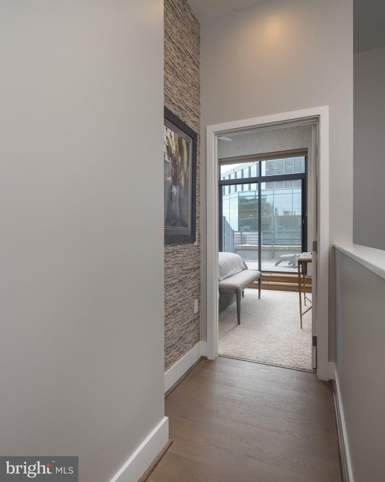 525 SW WATER STREET SW 404