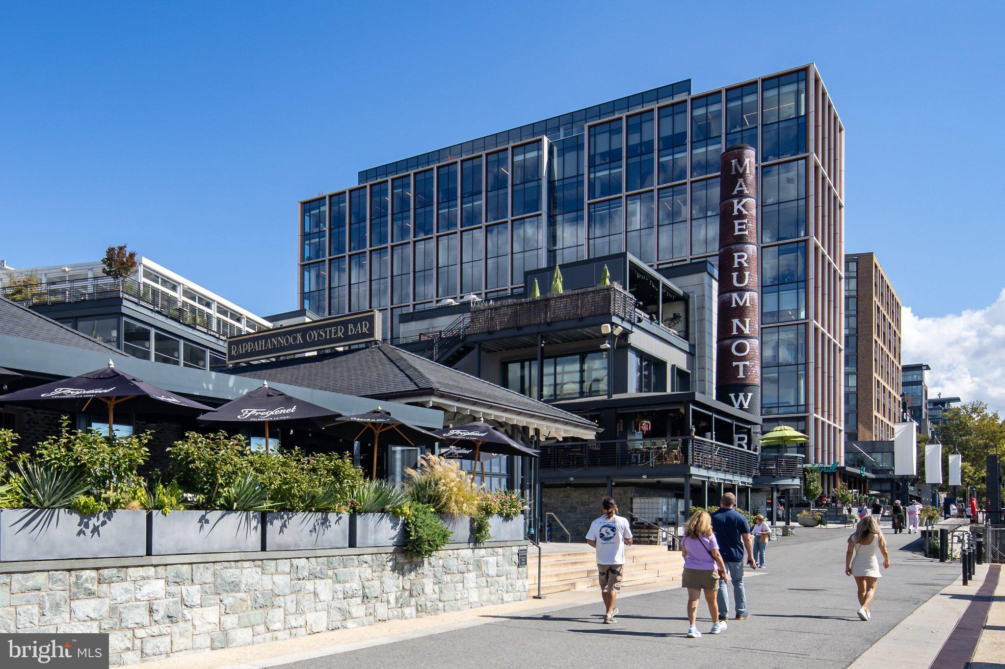 525 SW WATER STREET SW 404