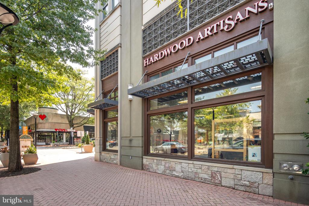 2208 S RANDOLPH STREET S Unit: 1