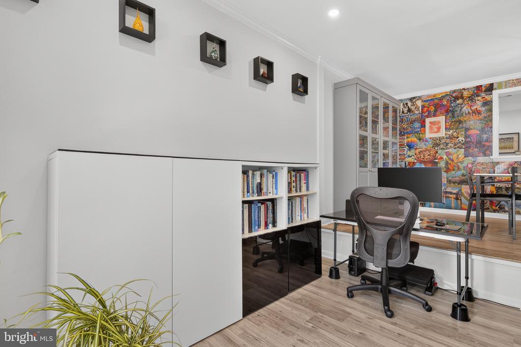 2208 S RANDOLPH STREET S Unit: 1