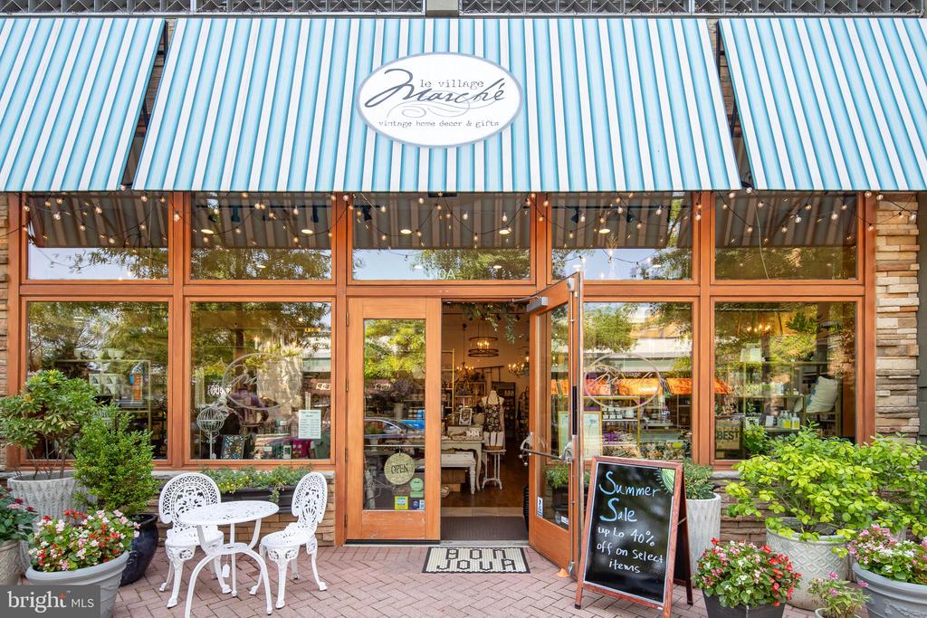 2208 S RANDOLPH STREET S Unit: 1