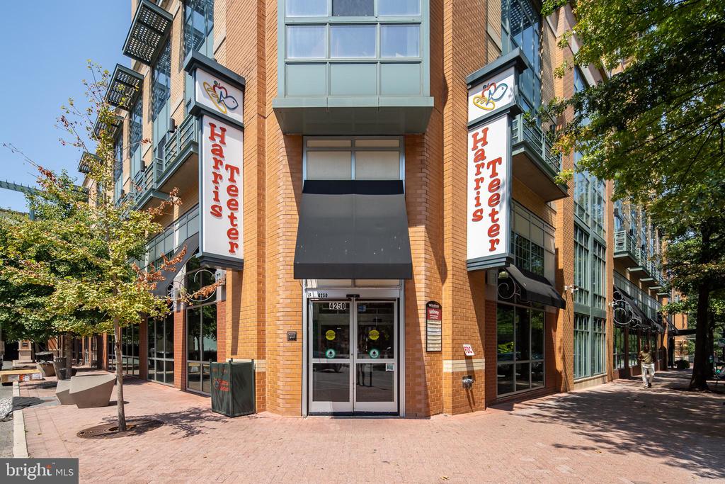 2208 S RANDOLPH STREET S Unit: 1