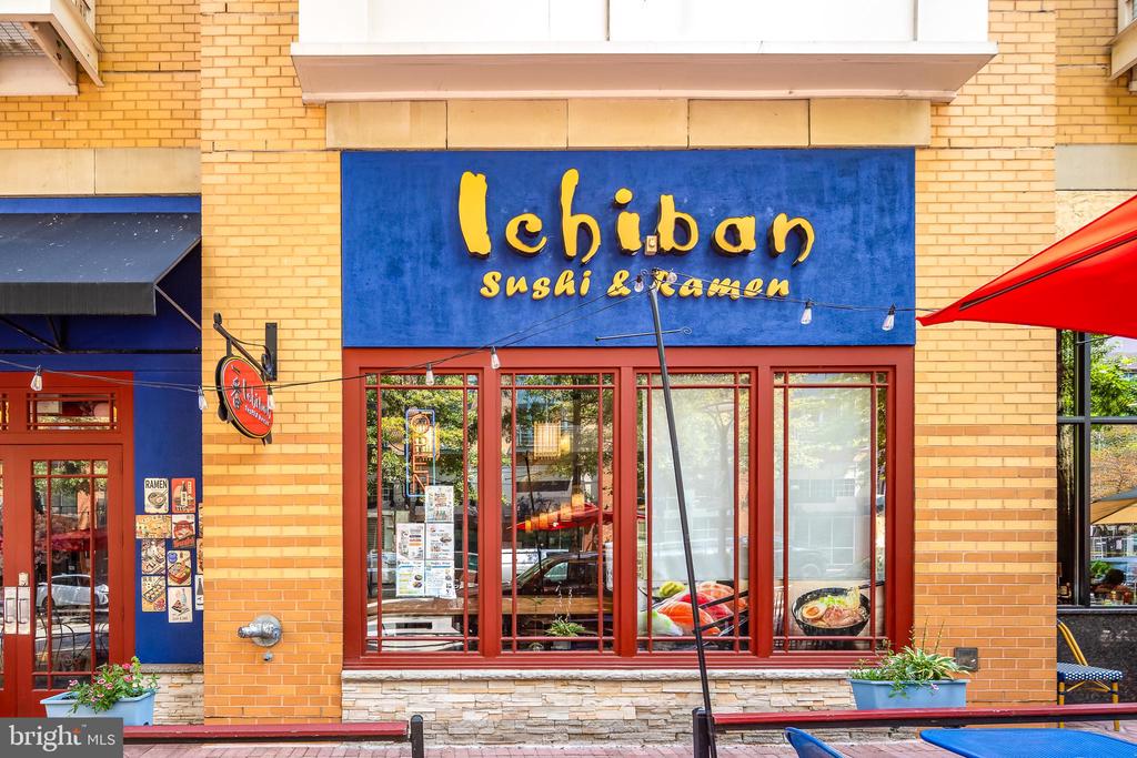 2208 S RANDOLPH STREET S Unit: 1