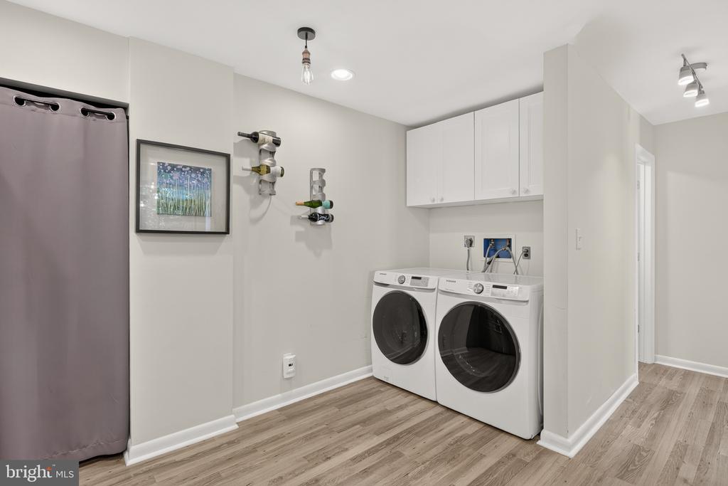 2208 S RANDOLPH STREET S Unit: 1