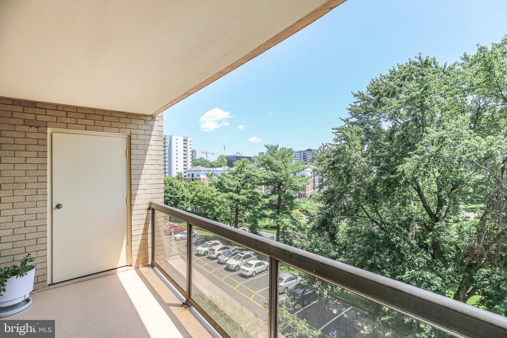203 YOAKUM PARKWAY 502