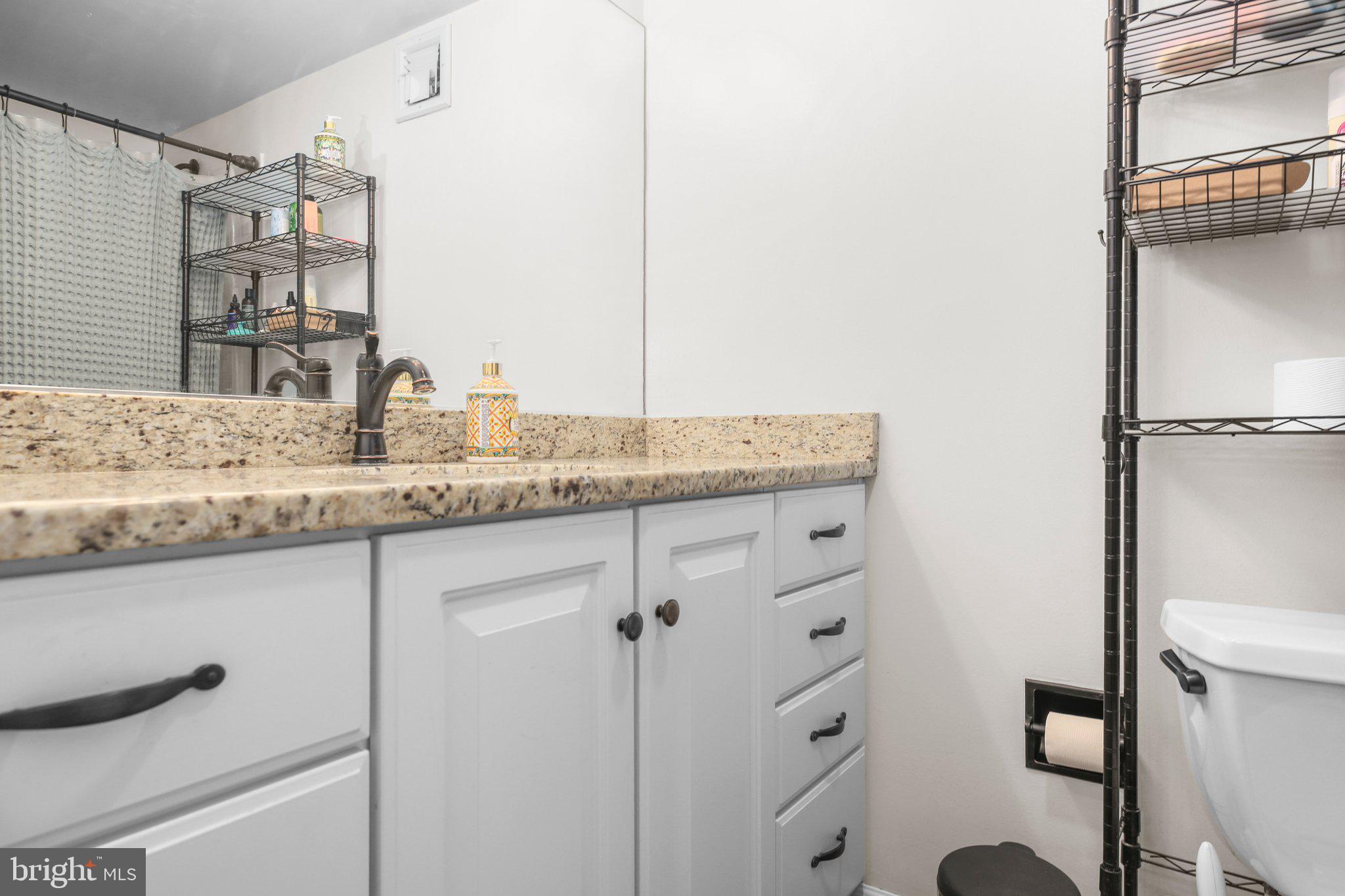 203 YOAKUM PARKWAY 502